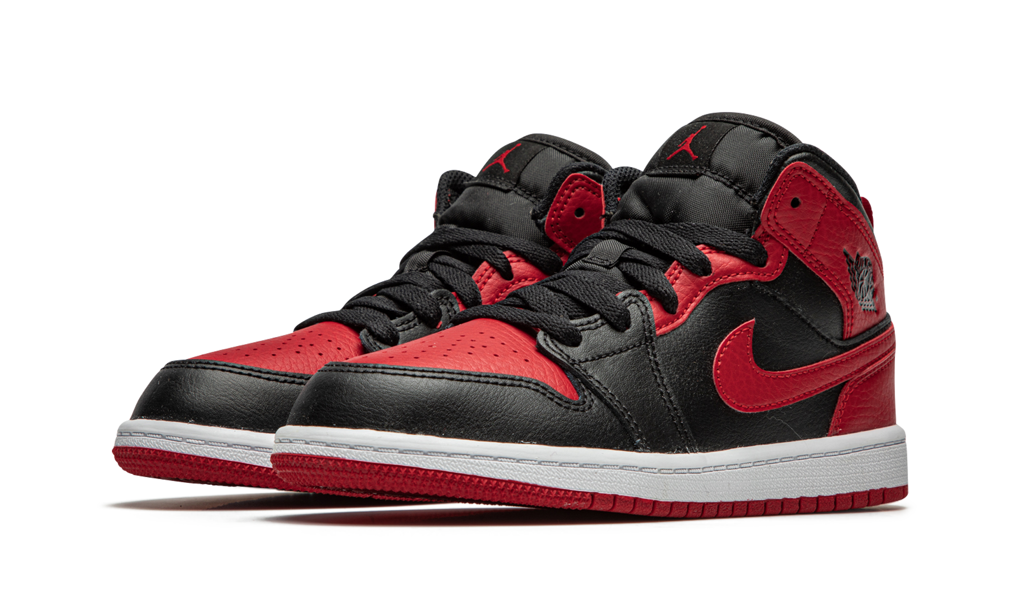 jordan 1 mid banned 2020 ps+640734-074+diagnol left view