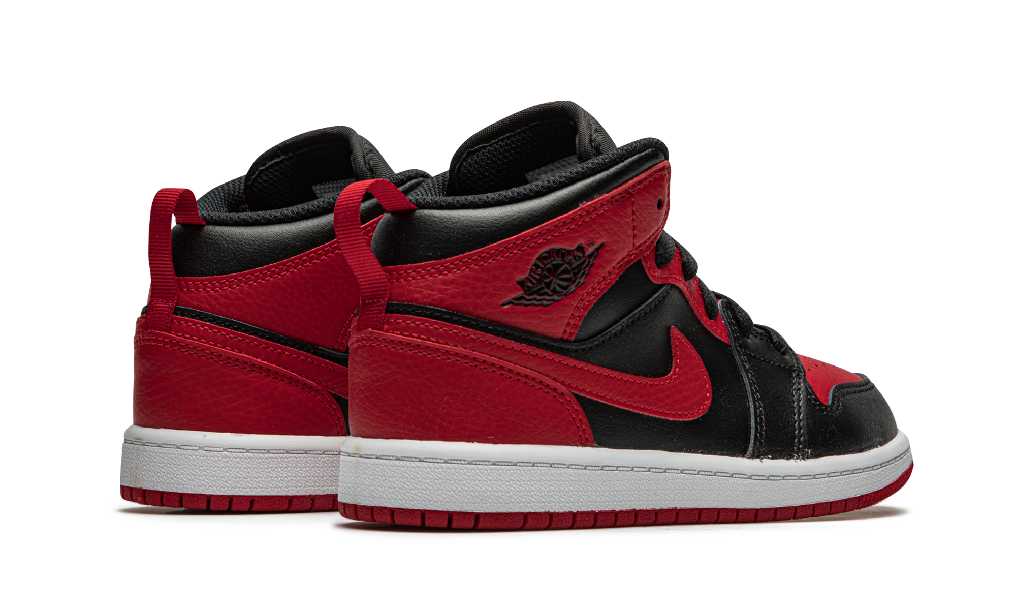jordan 1 mid banned 2020 ps+640734-074+diagnol right behind view