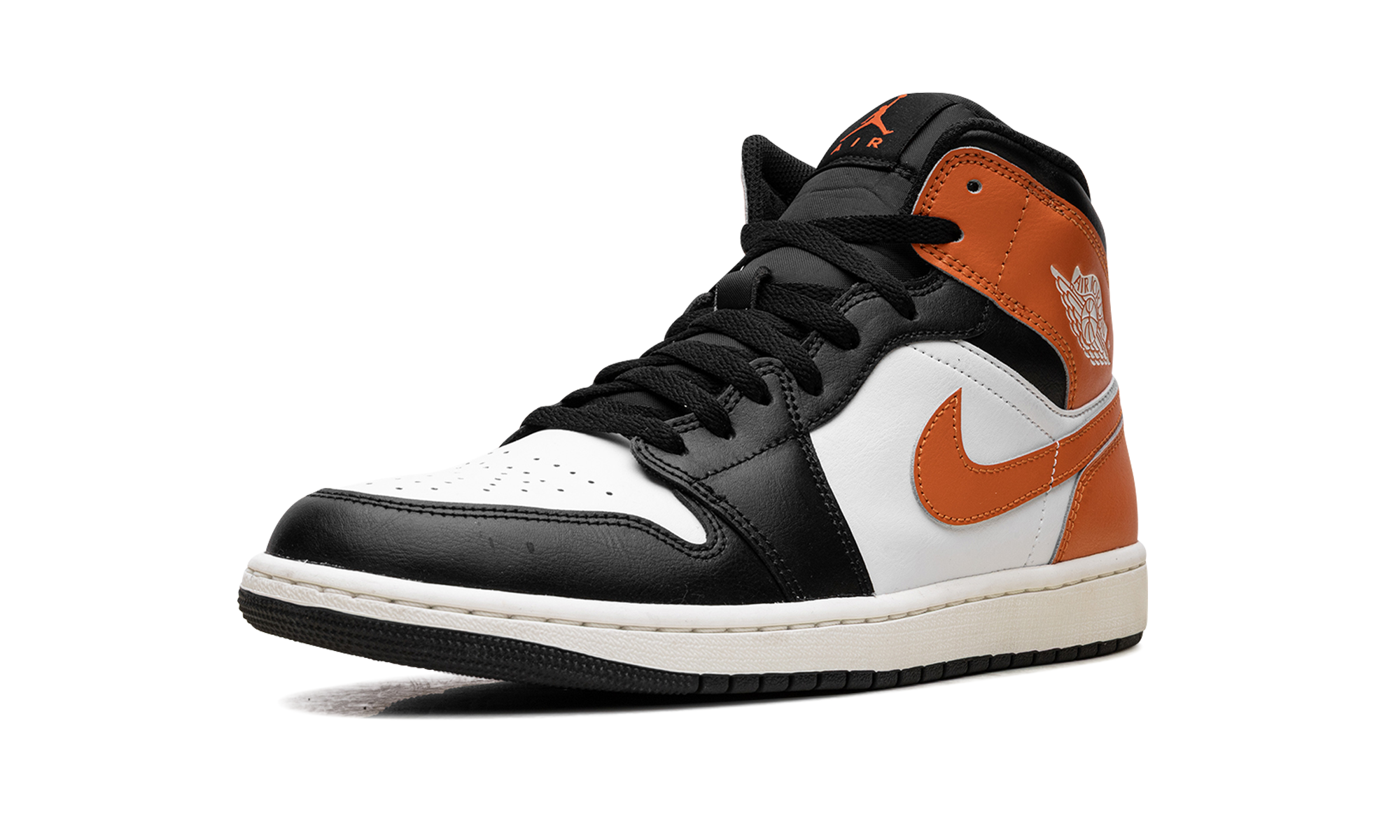 jordan 1 mid black toe starfish+DQ8426-801+left diagnol single view