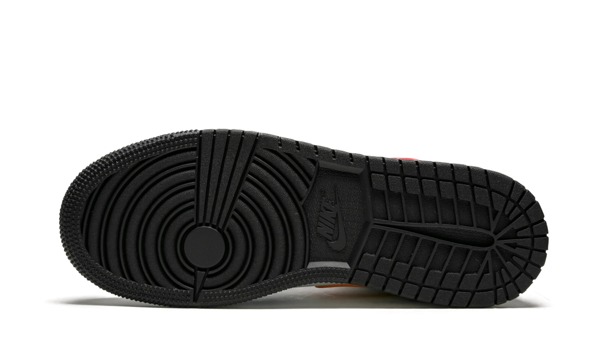 jordan 1 mid bred multi color gs+554725-125+bottom view