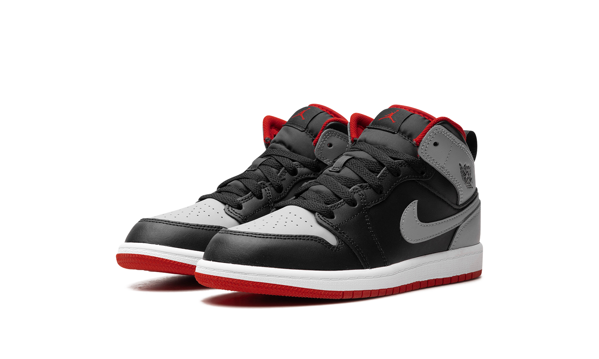 jordan 1 mid bred shadow ps+DQ8424-006+diagnol left view