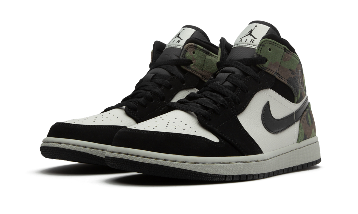 jordan 1 mid camo 2020+CW5490-001+diagnol left view