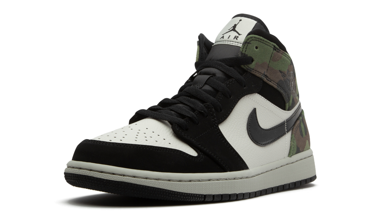 jordan 1 mid camo 2020+CW5490-001+left diagnol single view