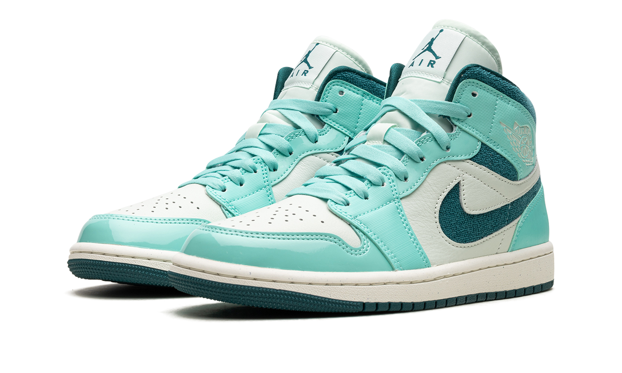 jordan 1 mid chenille bleached turquoise women s+DZ3745-300+diagnol left view