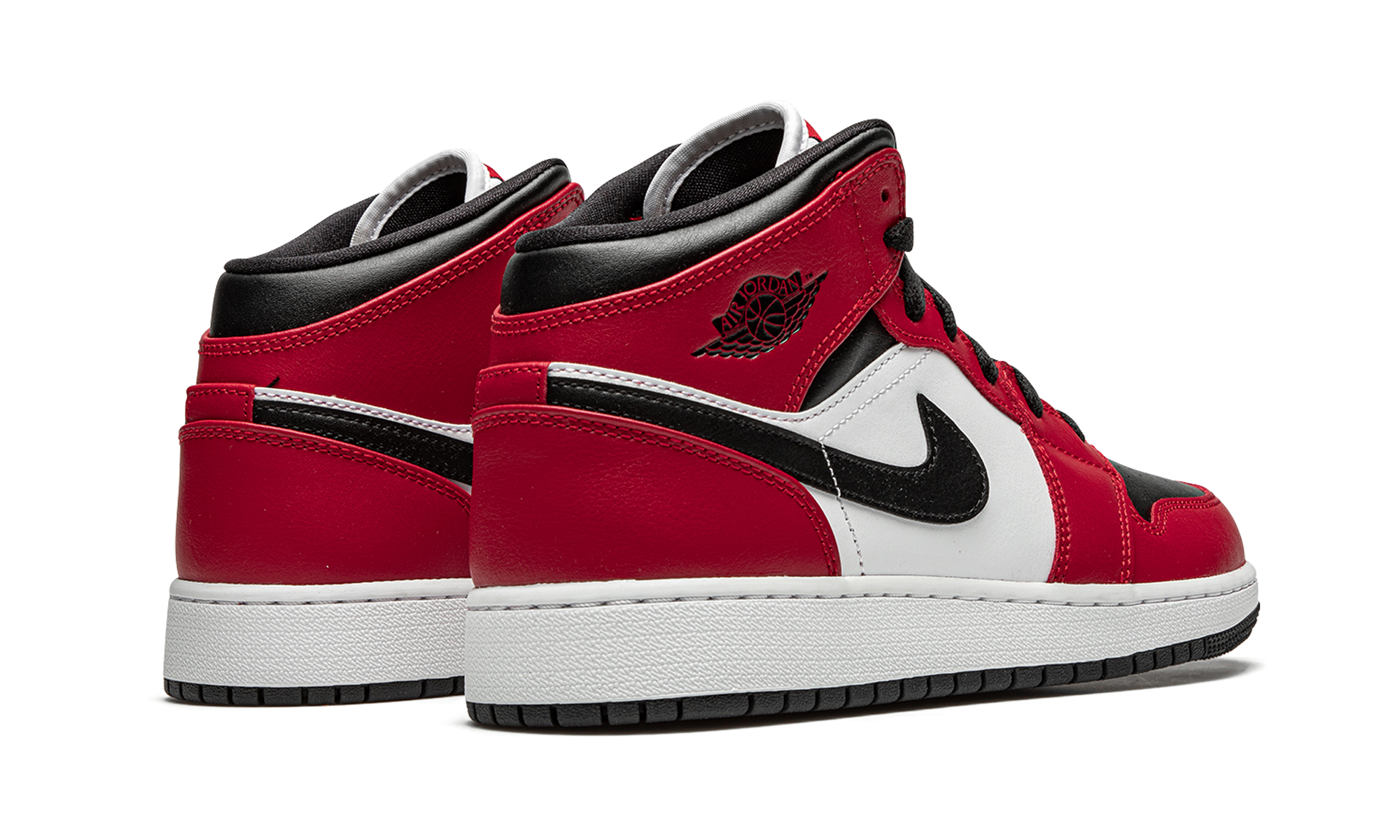 jordan 1 mid chicago black toe gs+554725-069+diagnol right behind view