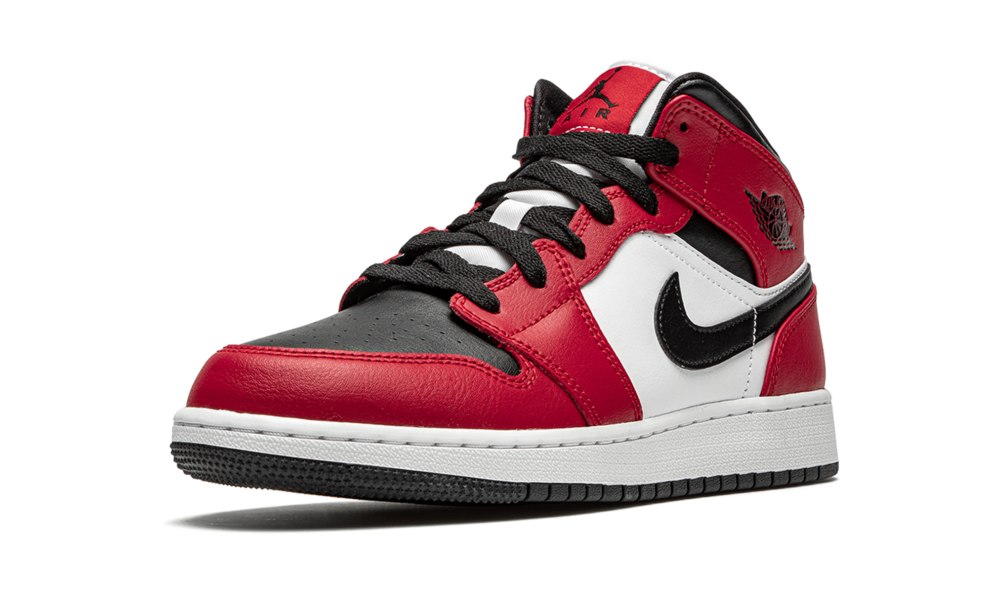 jordan 1 mid chicago black toe gs+554725-069+left diagnol single view