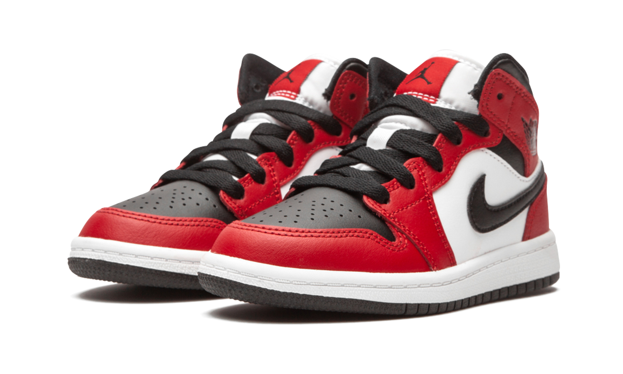 jordan 1 mid chicago toe ps+640734-069+diagnol left view
