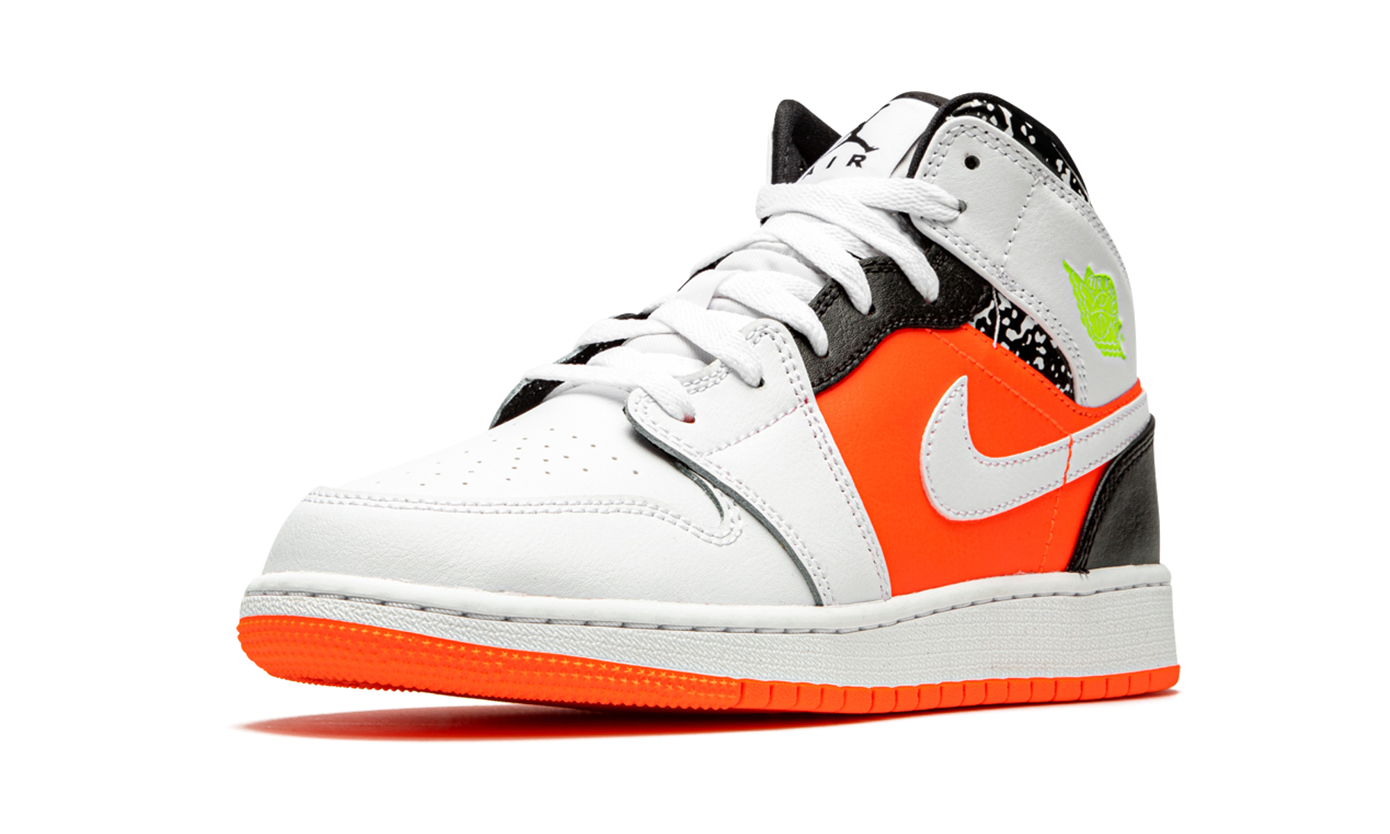 jordan 1 mid composition notebook gs+554725-870+left diagnol single view