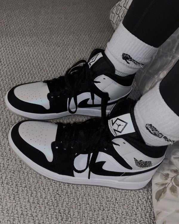 Jordan 1 Mid Diamond Shorts, Lifestyle View 2, SKU DH6933-100