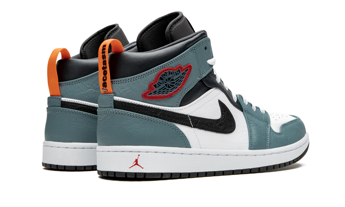 jordan 1 mid fearless facetasm+CU2802-100+diagnol right behind view