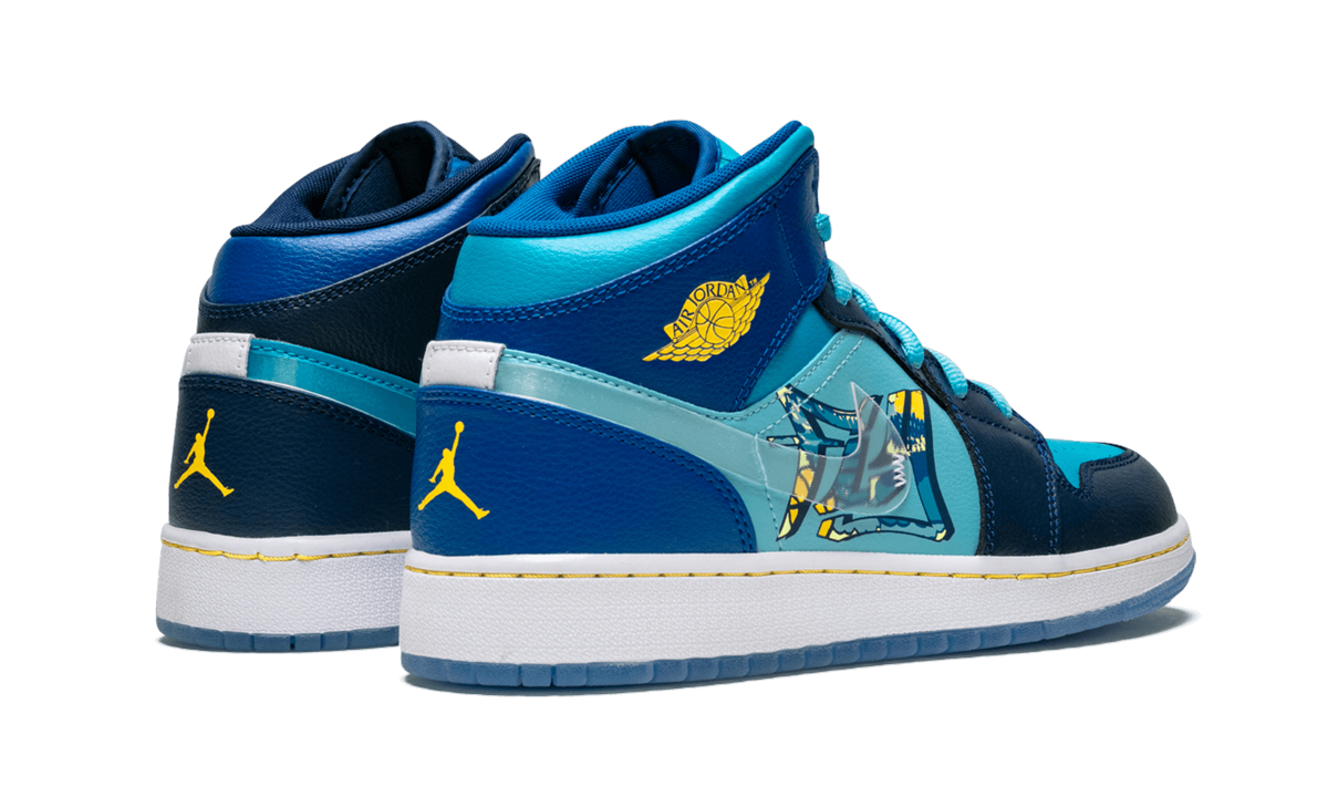jordan 1 mid fly gs+BV7446-400+diagnol right behind view
