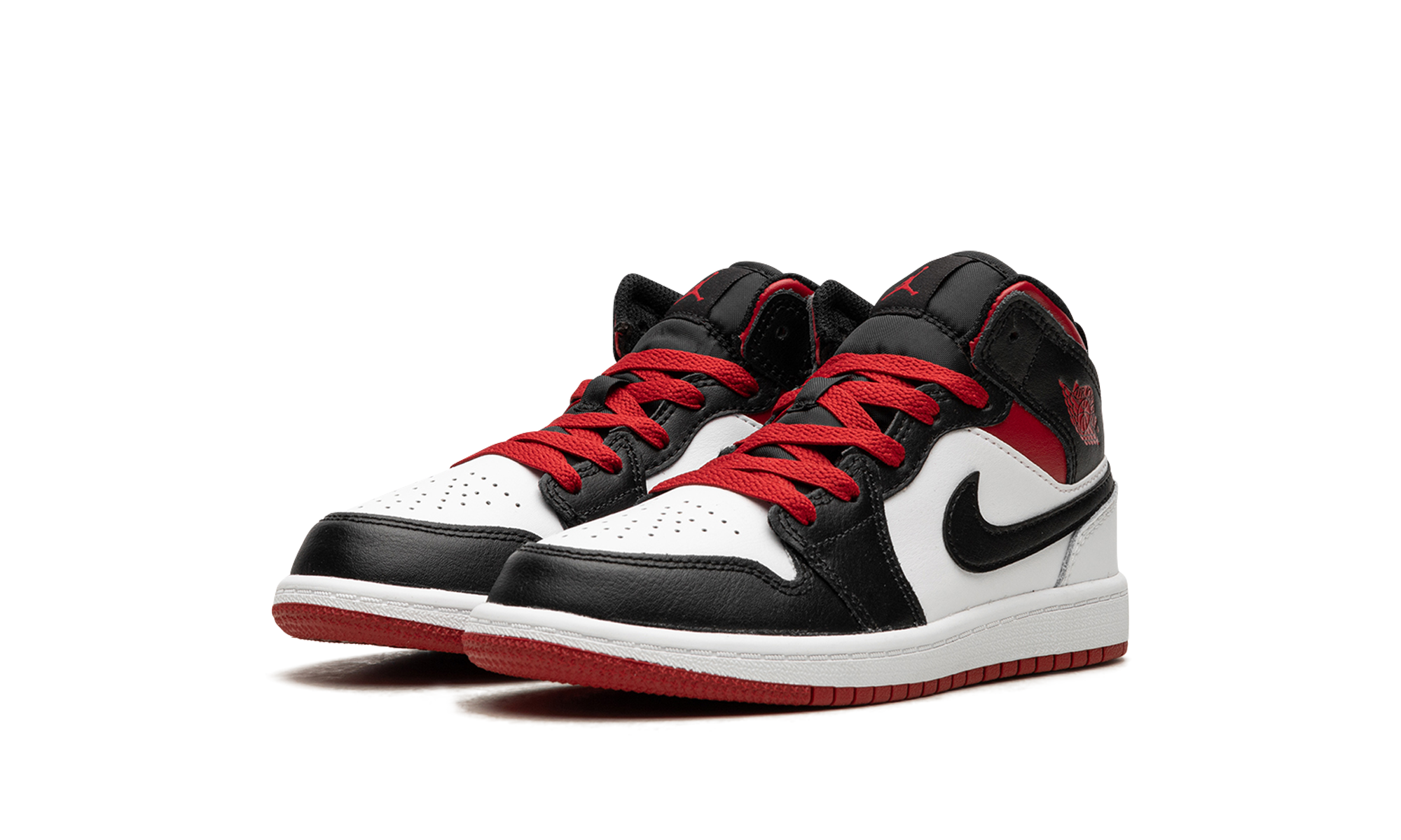 jordan 1 mid gym red black toe ps+DQ8424-106+diagnol left view