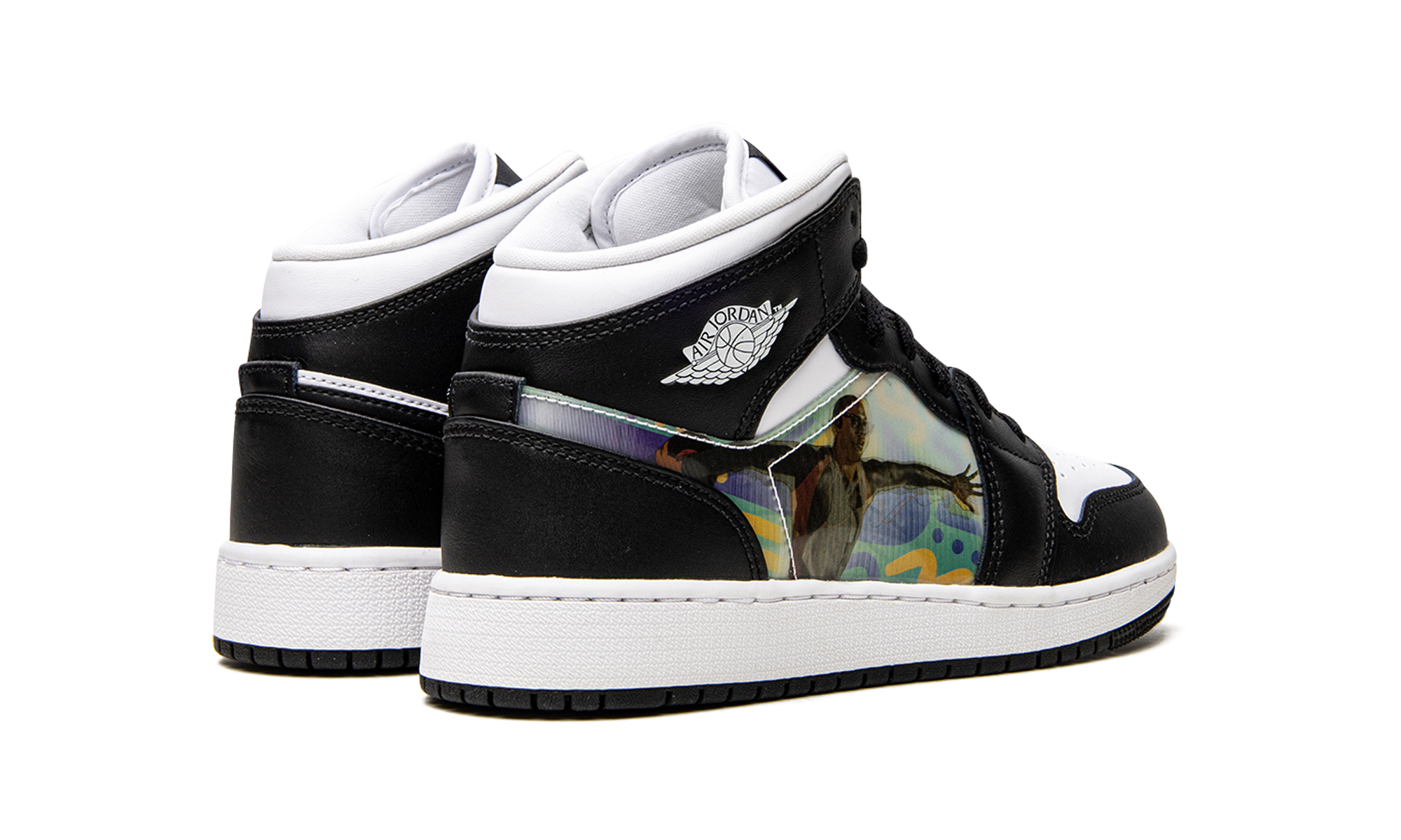 jordan 1 mid hologram gs+DR9495-001+diagnol right behind view
