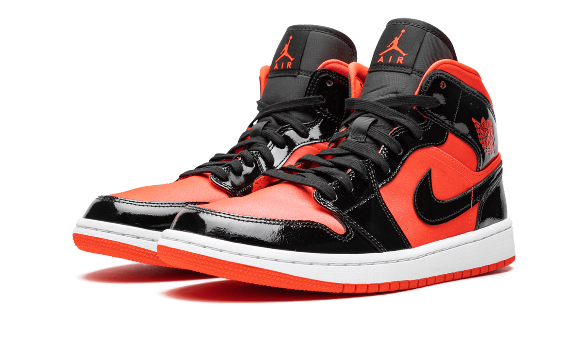 jordan 1 mid hot punch black women s+BQ6472-600+diagnol left view
