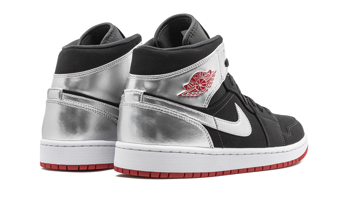 jordan 1 mid johnny kilroy+554724-057+diagnol right behind view