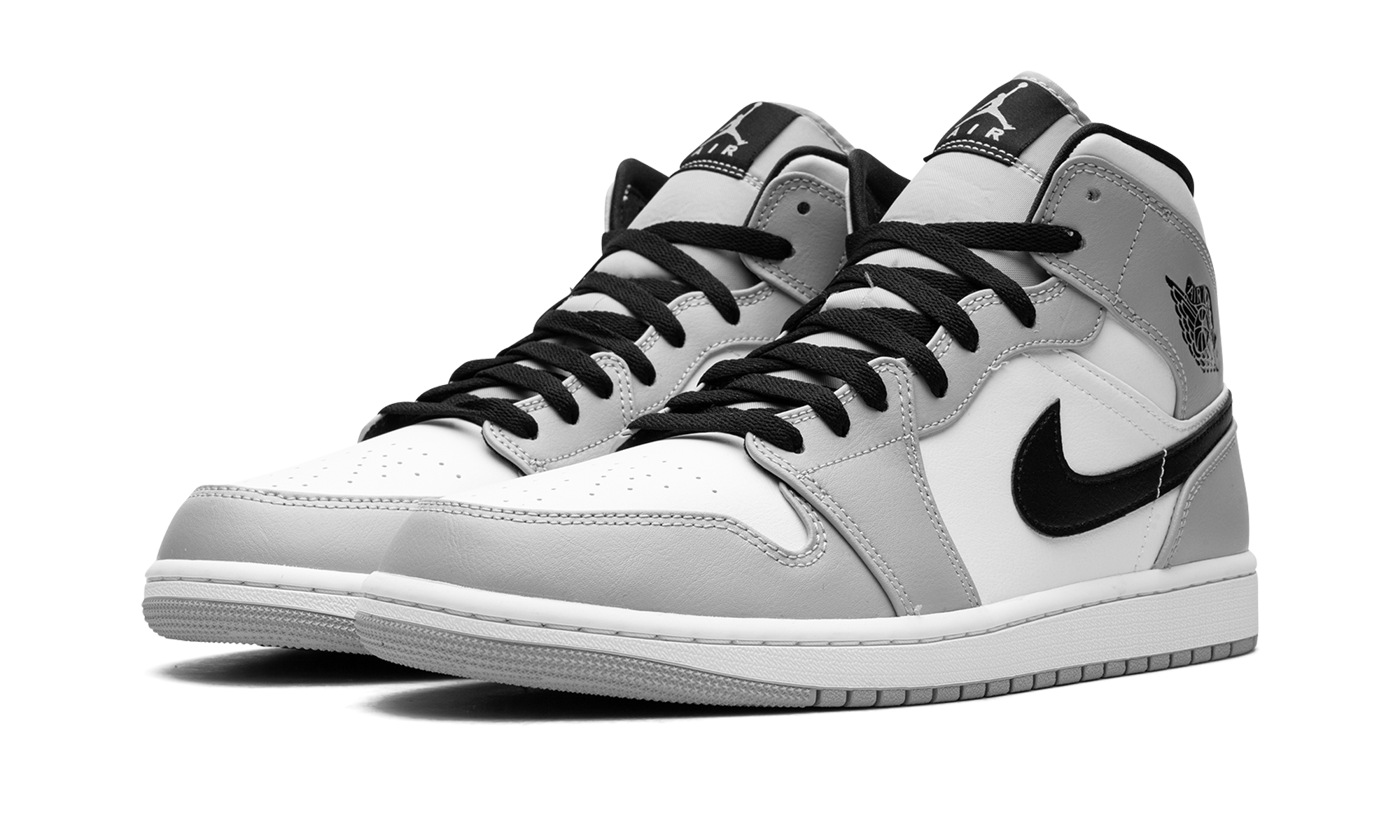 jordan 1 mid light smoke grey+554724-092+diagnol left view