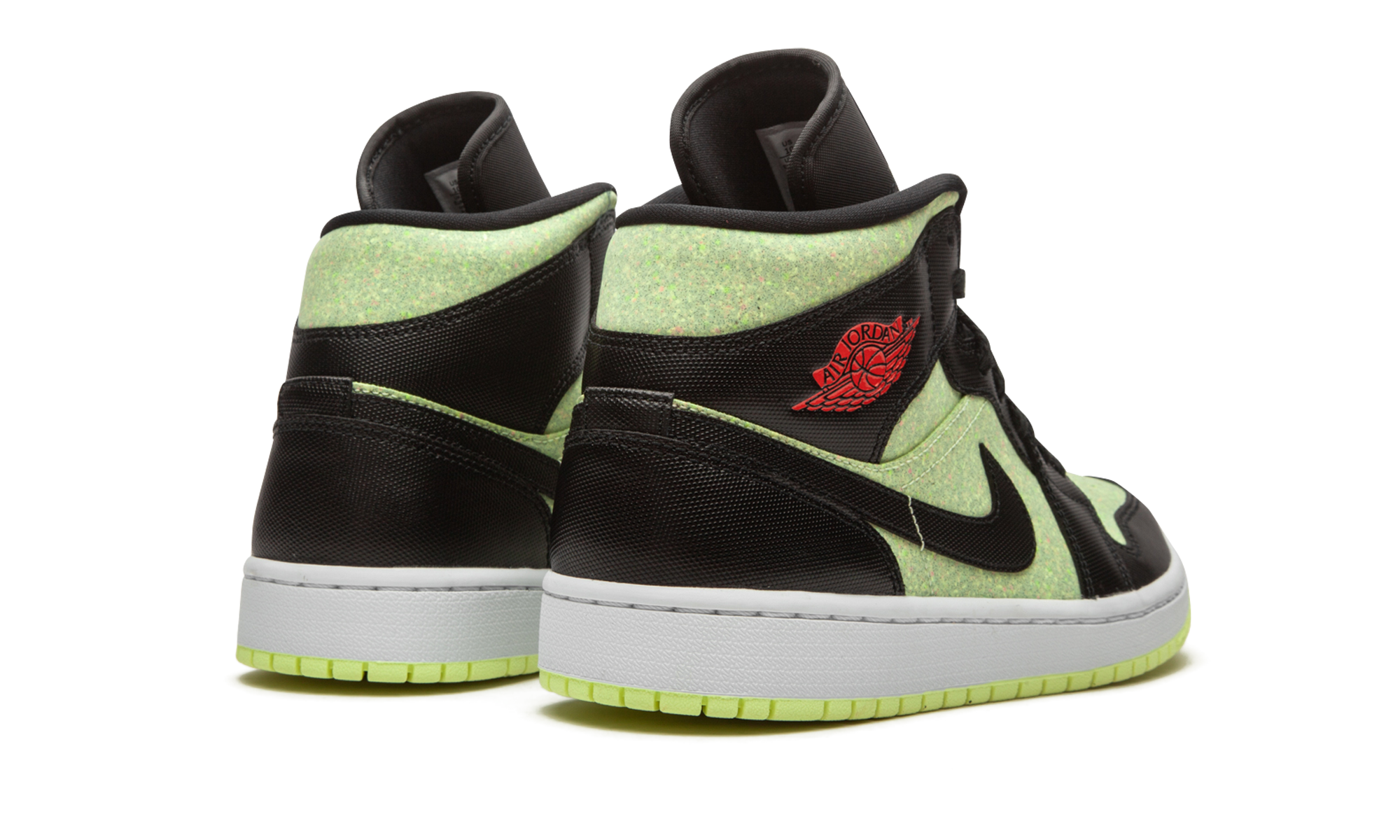 jordan 1 mid nike grind women s+CV5276-003+diagnol right behind view