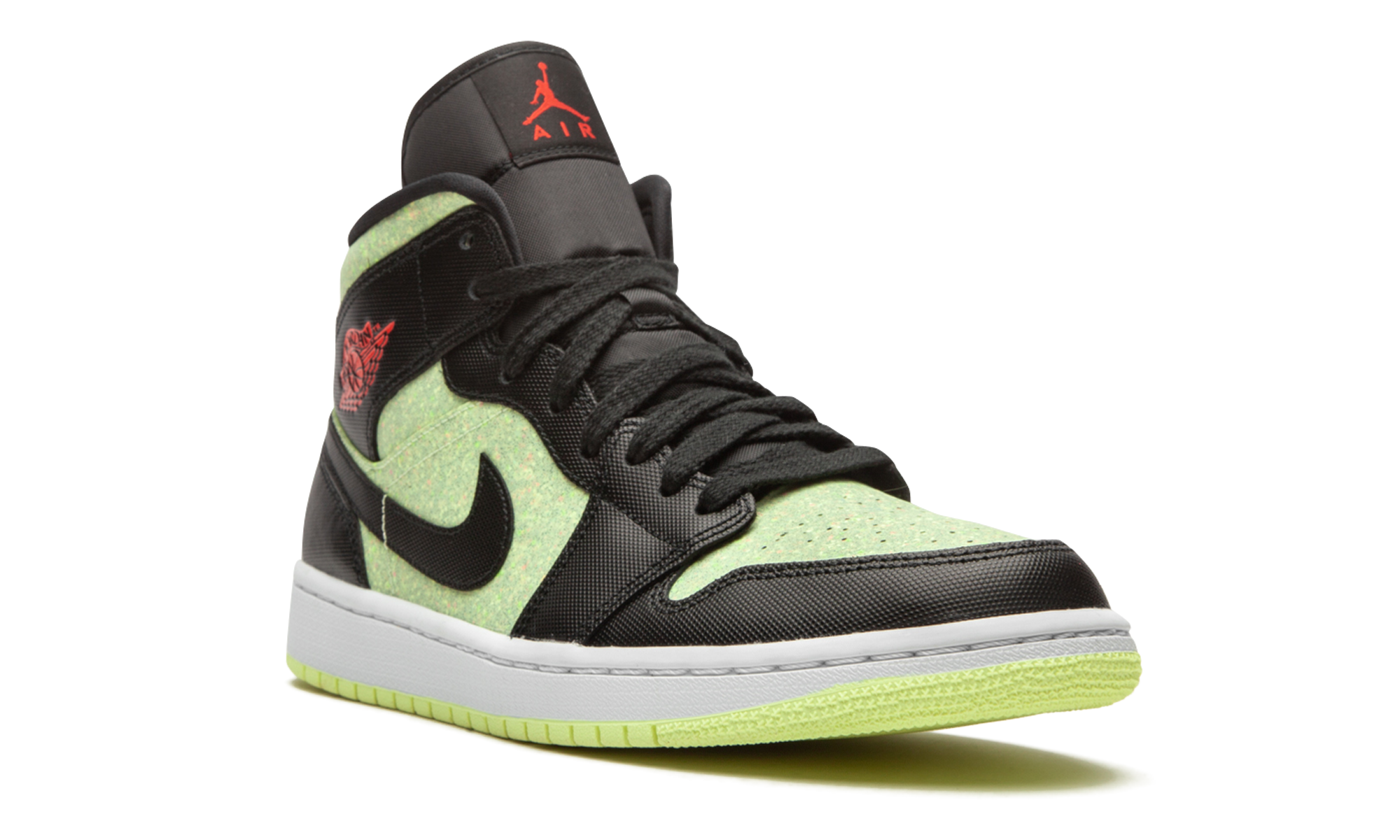 jordan 1 mid nike grind women s+CV5276-003+diagnol right view
