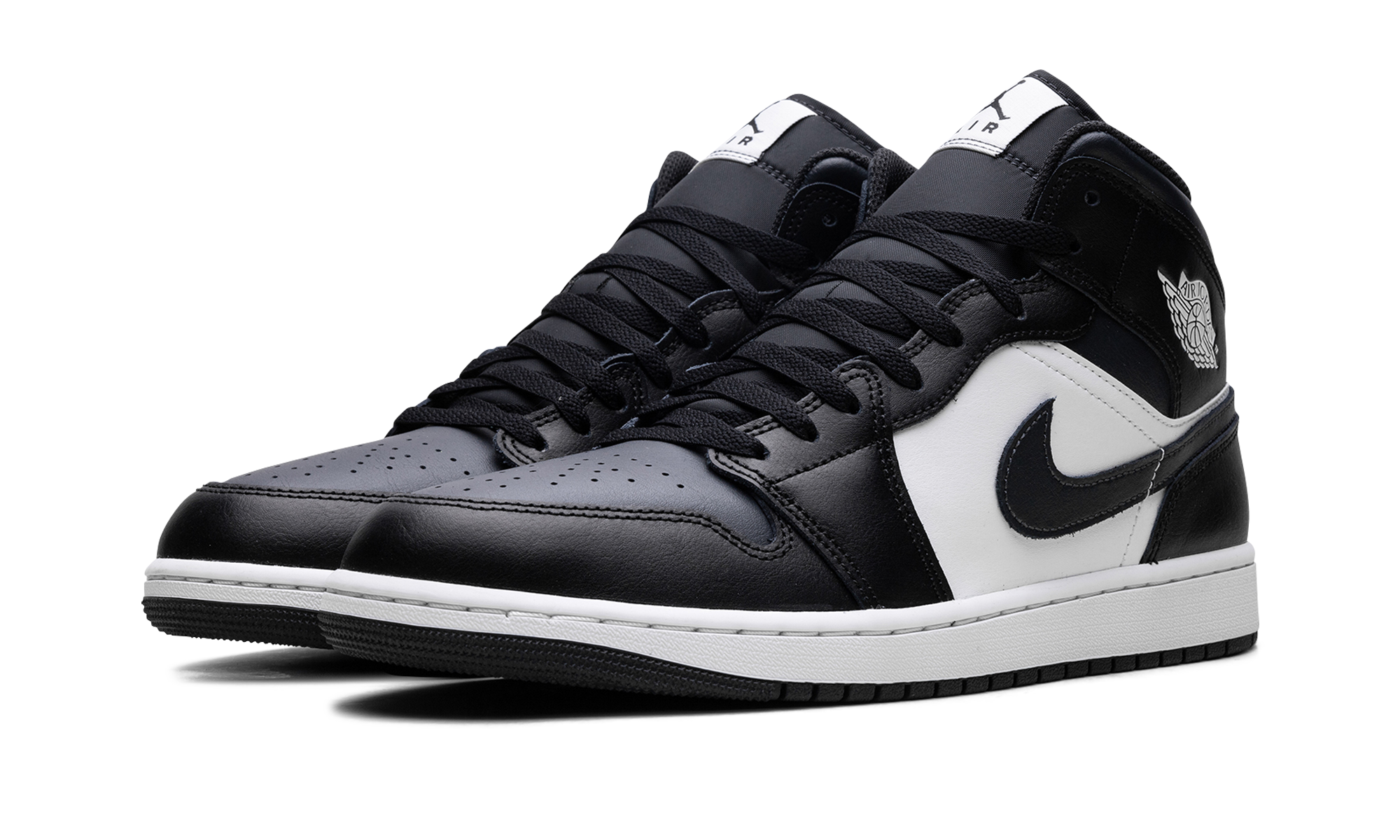 jordan 1 mid off noir toe+DQ8426-010+diagnol left view