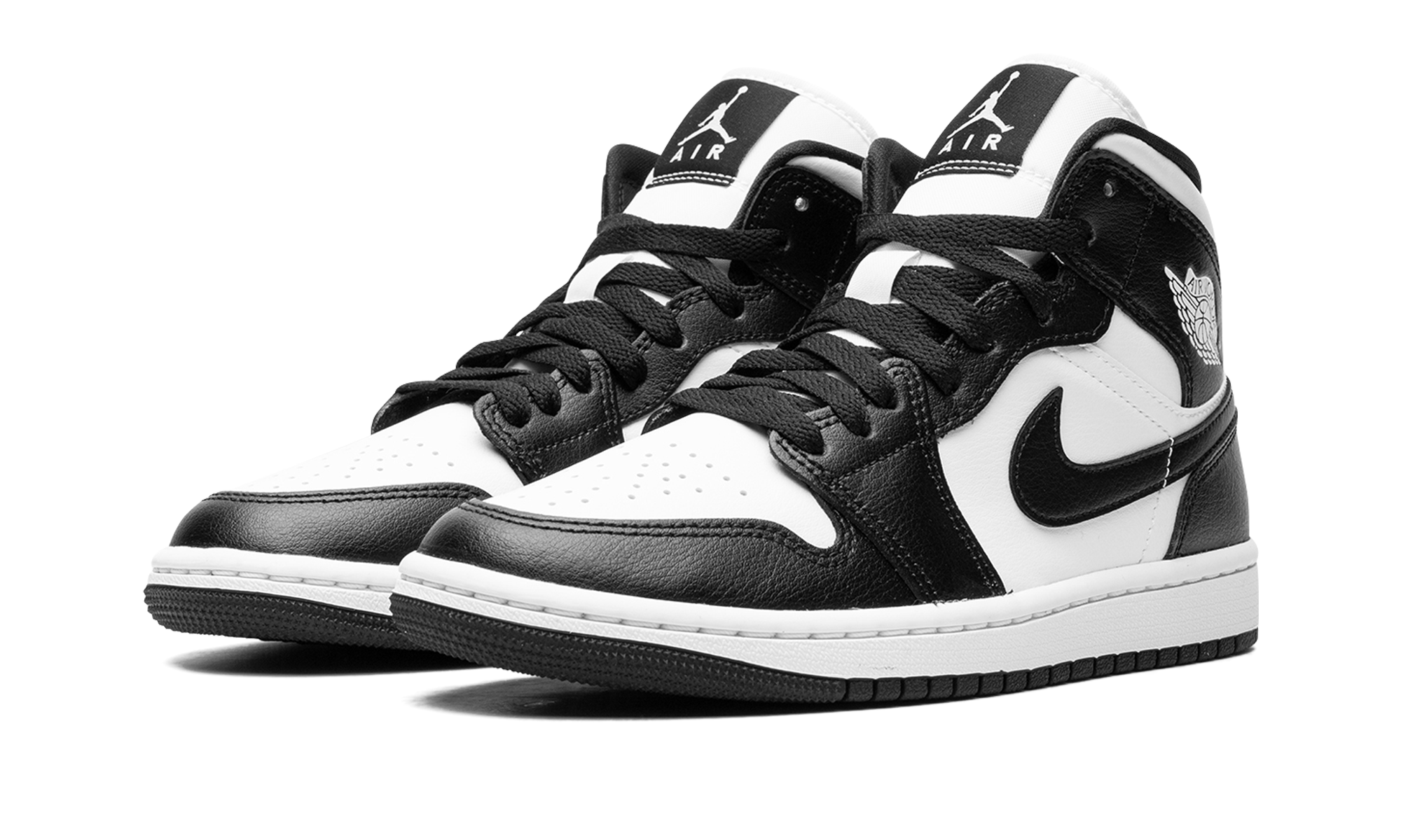 jordan 1 mid panda women s+DV0991-101+diagnol left view