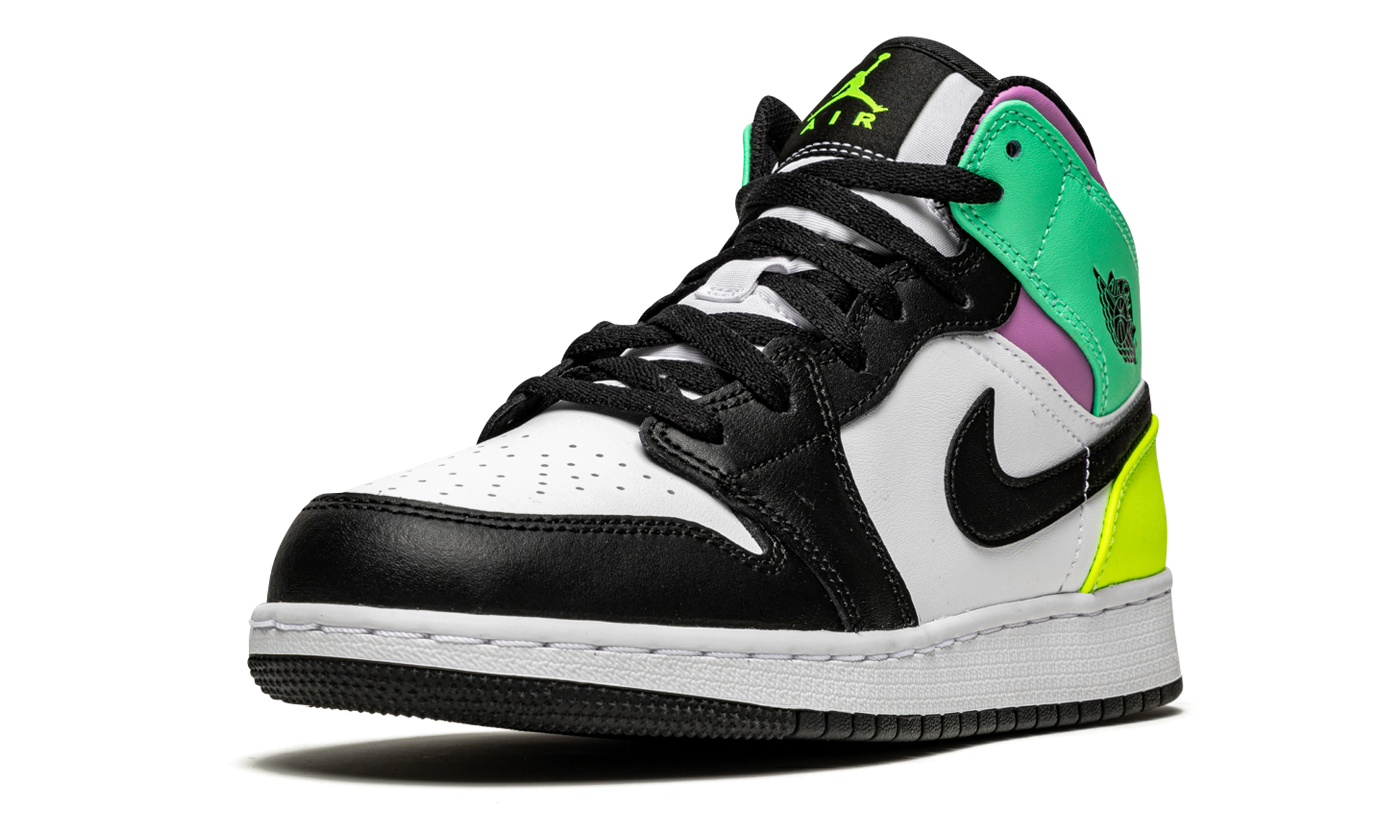 jordan 1 mid pastel black toe gs+554725-175+left diagnol single view