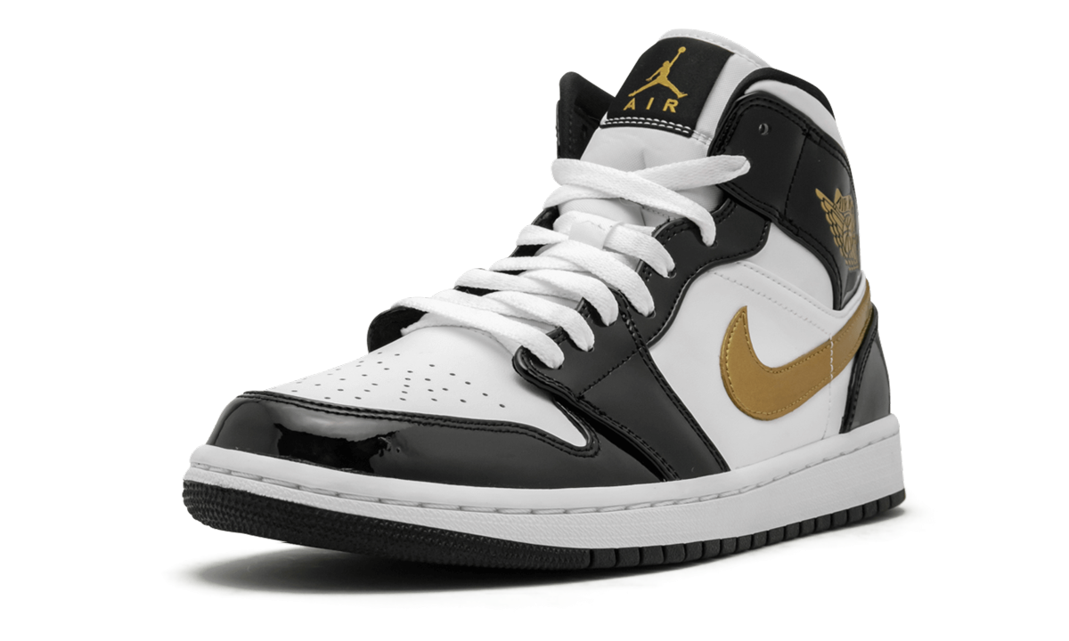 jordan 1 mid patent black white gold+852542-007+left diagnol single view