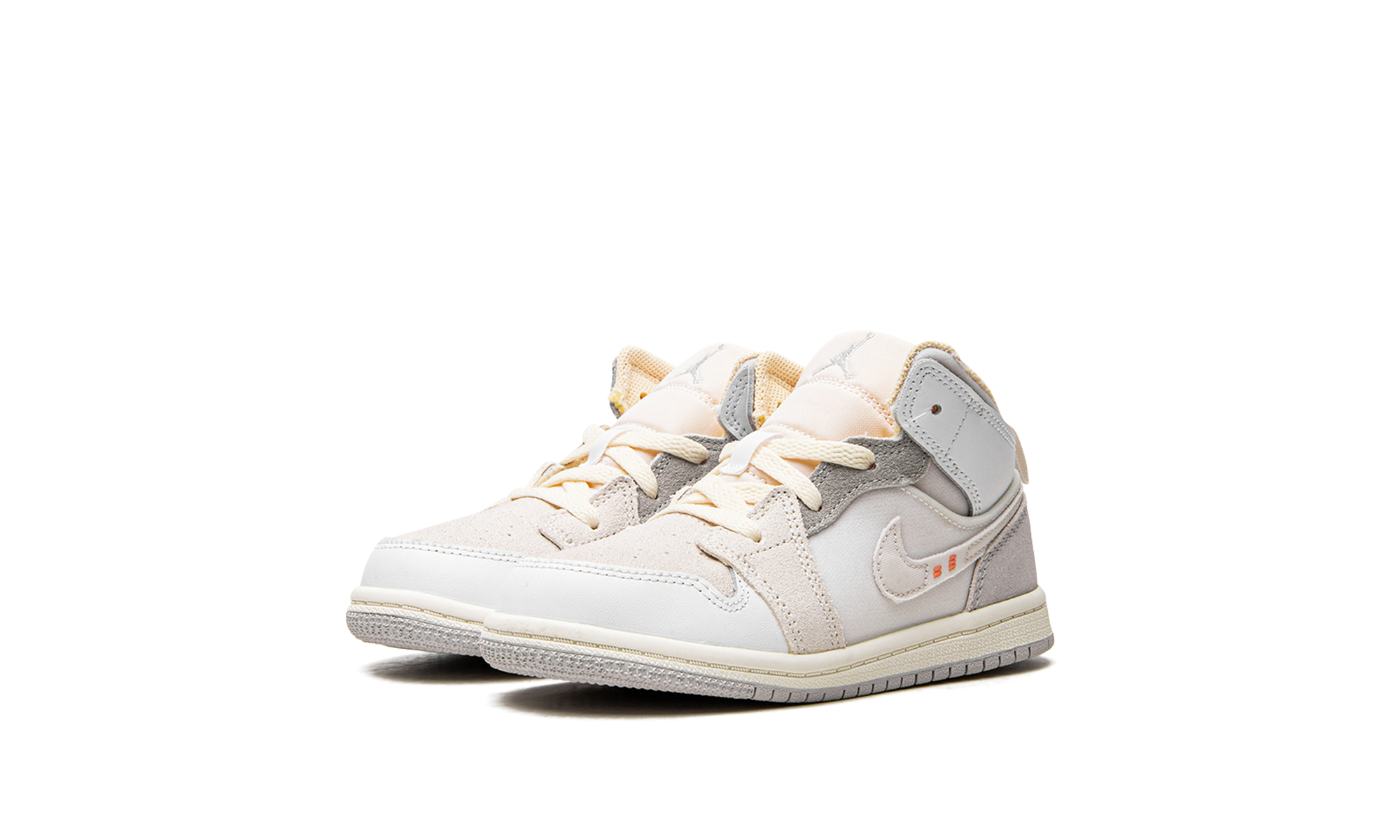 jordan 1 mid se craft craft inside out white grey td+DQ3725-100+diagnol left view