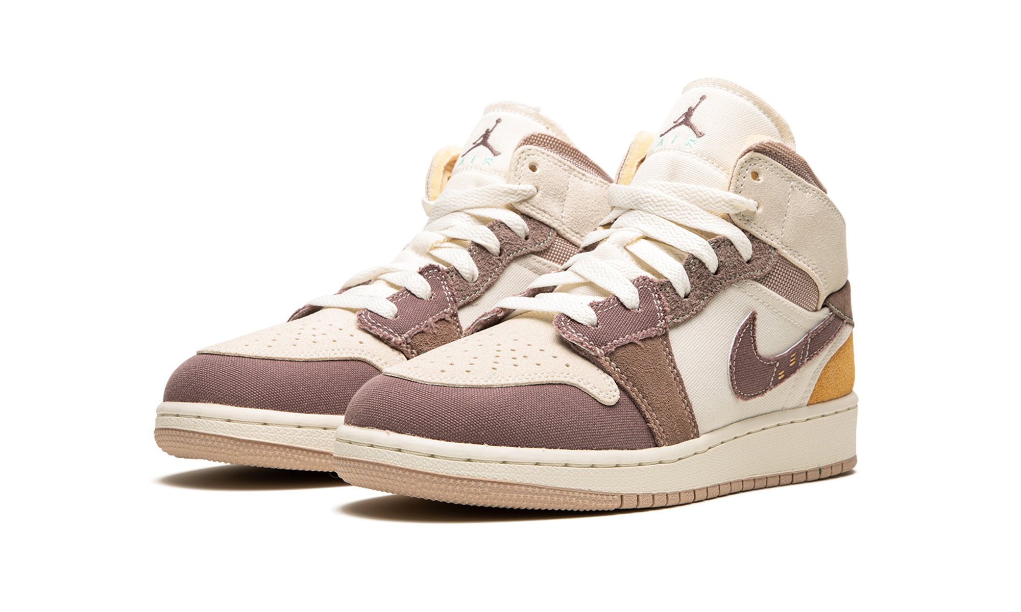 jordan 1 mid se craft taupe haze gs+DZ4466-102+diagnol left view