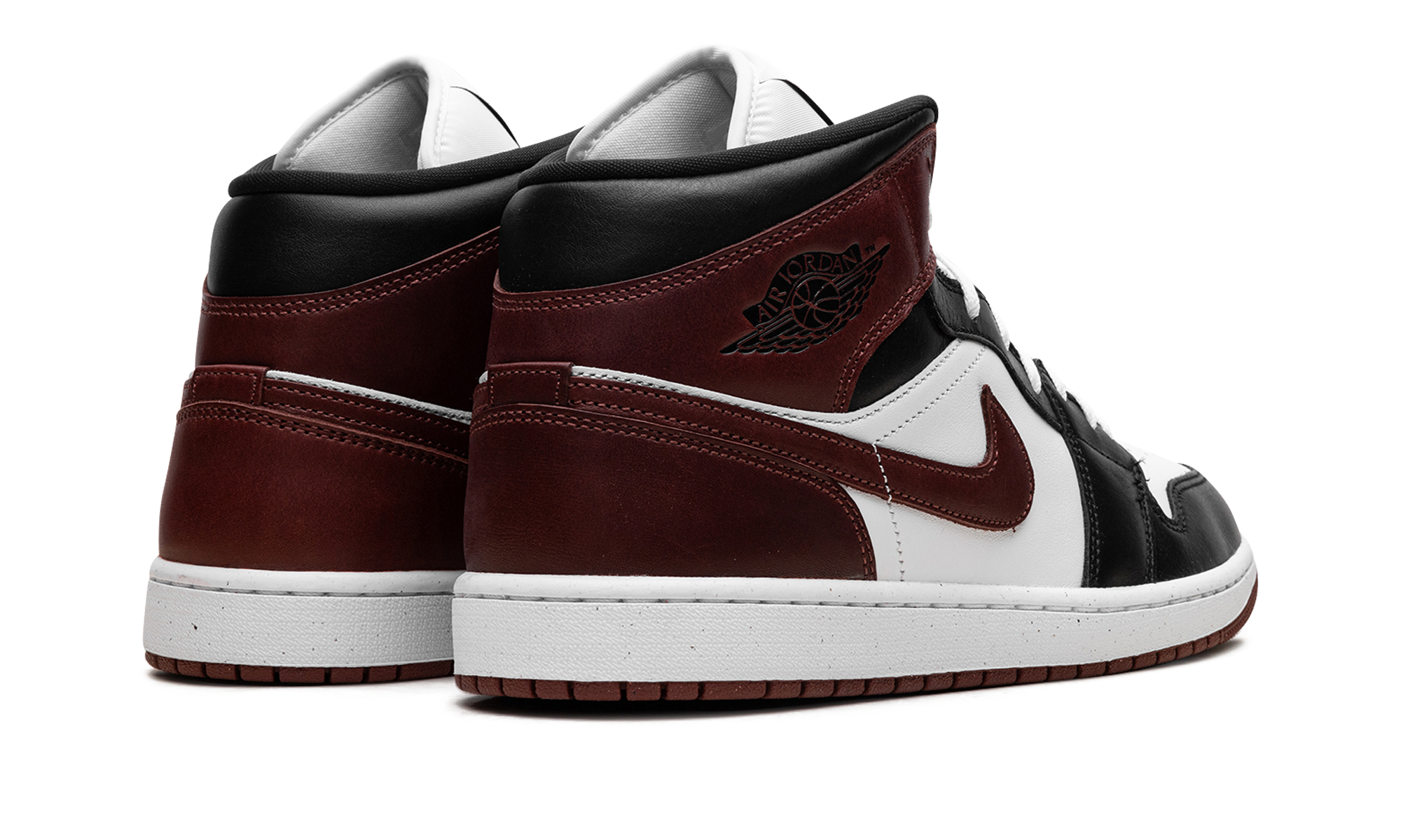 jordan 1 mid se dark pony+HF3216-102+diagnol right behind view