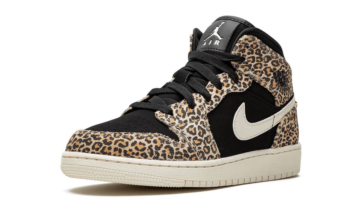 jordan 1 mid se leopard gs+BQ6931-021+left diagnol single view