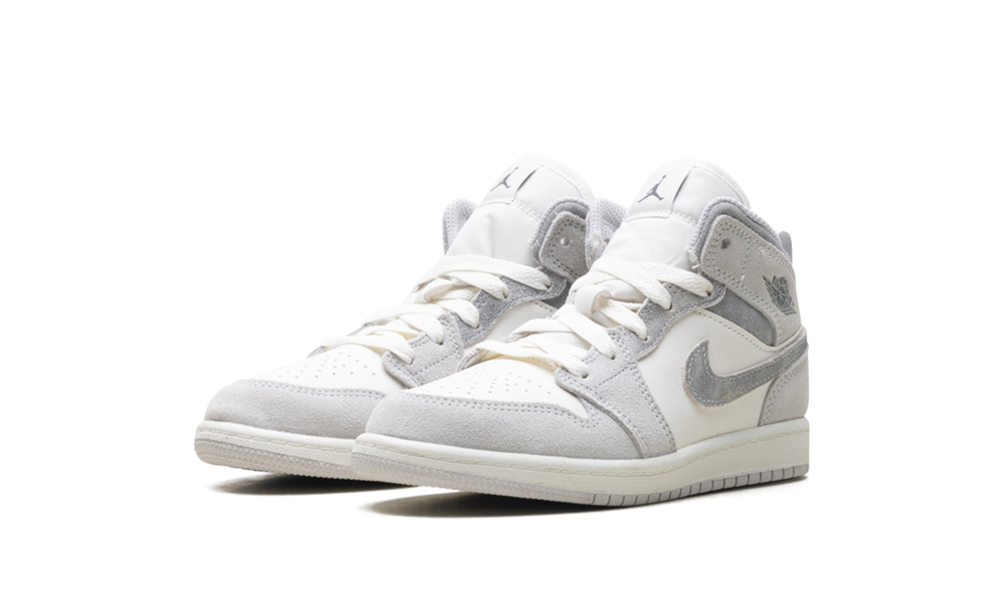 jordan 1 mid se neutral grey sail ps+FQ8087-002+diagnol left view