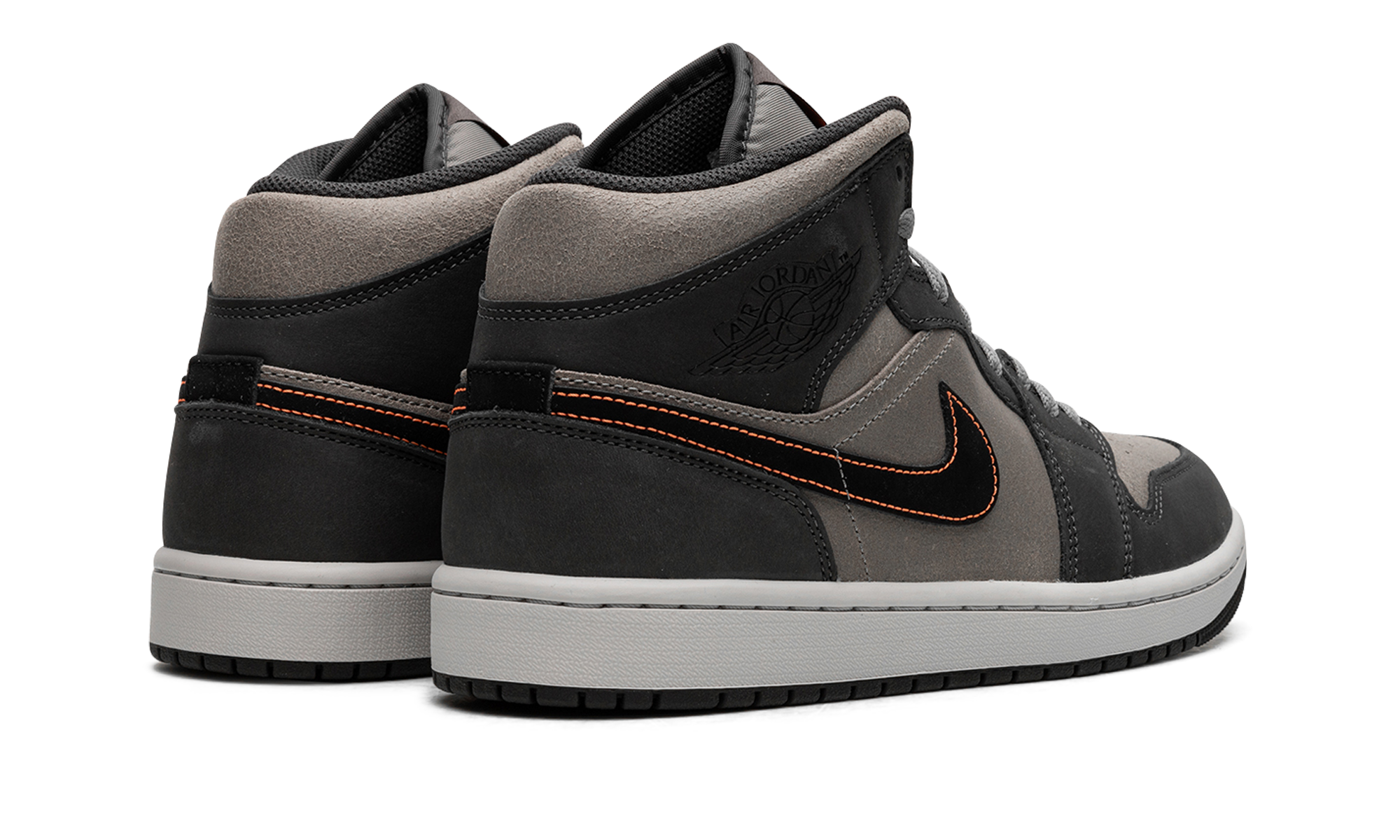 jordan 1 mid se night stadium+FQ8338-017+diagnol right behind view