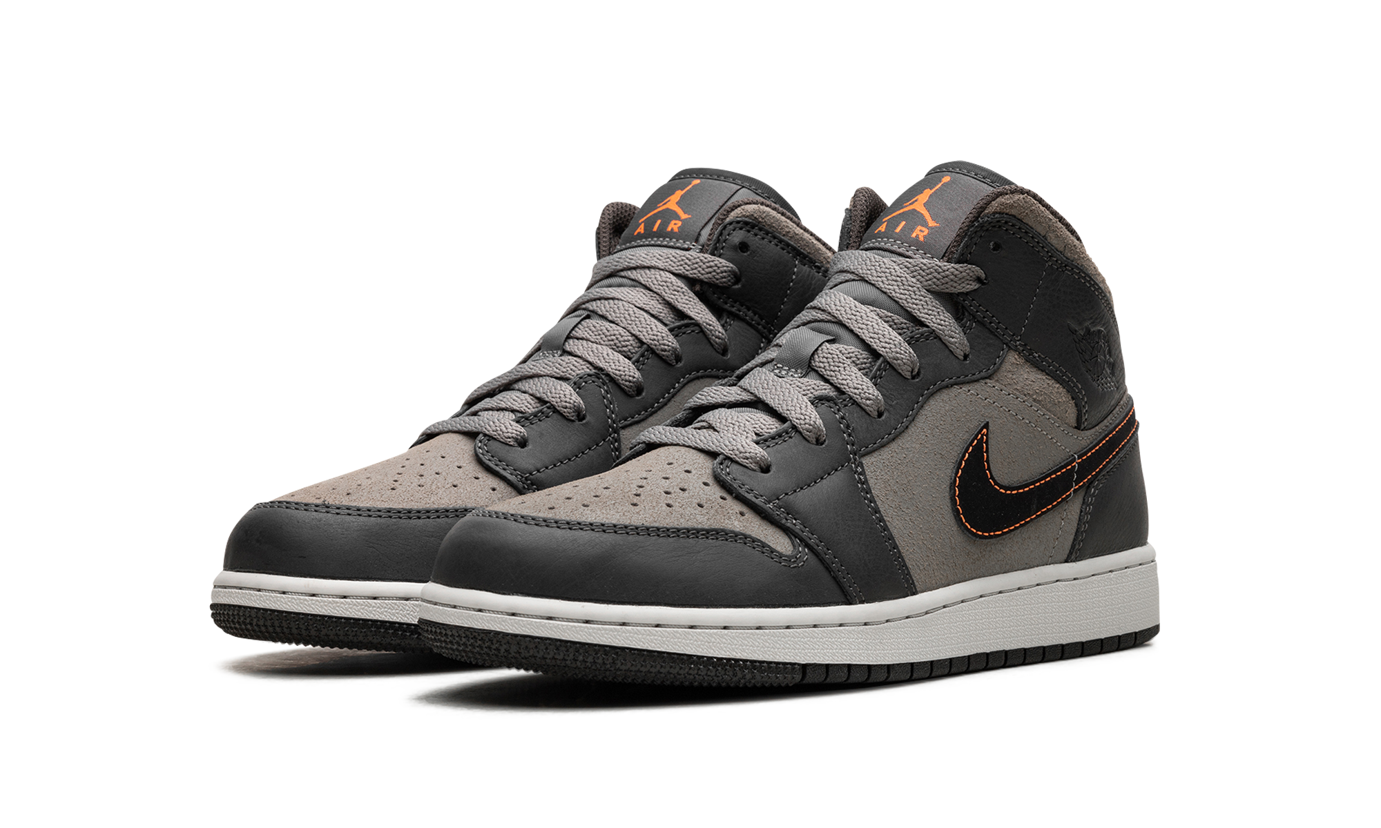 jordan 1 mid se night stadium gs+FQ8341-017+diagnol left view