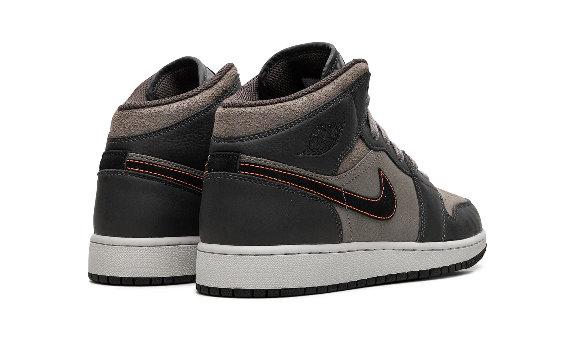 jordan 1 mid se night stadium gs+FQ8341-017+diagnol right behind view