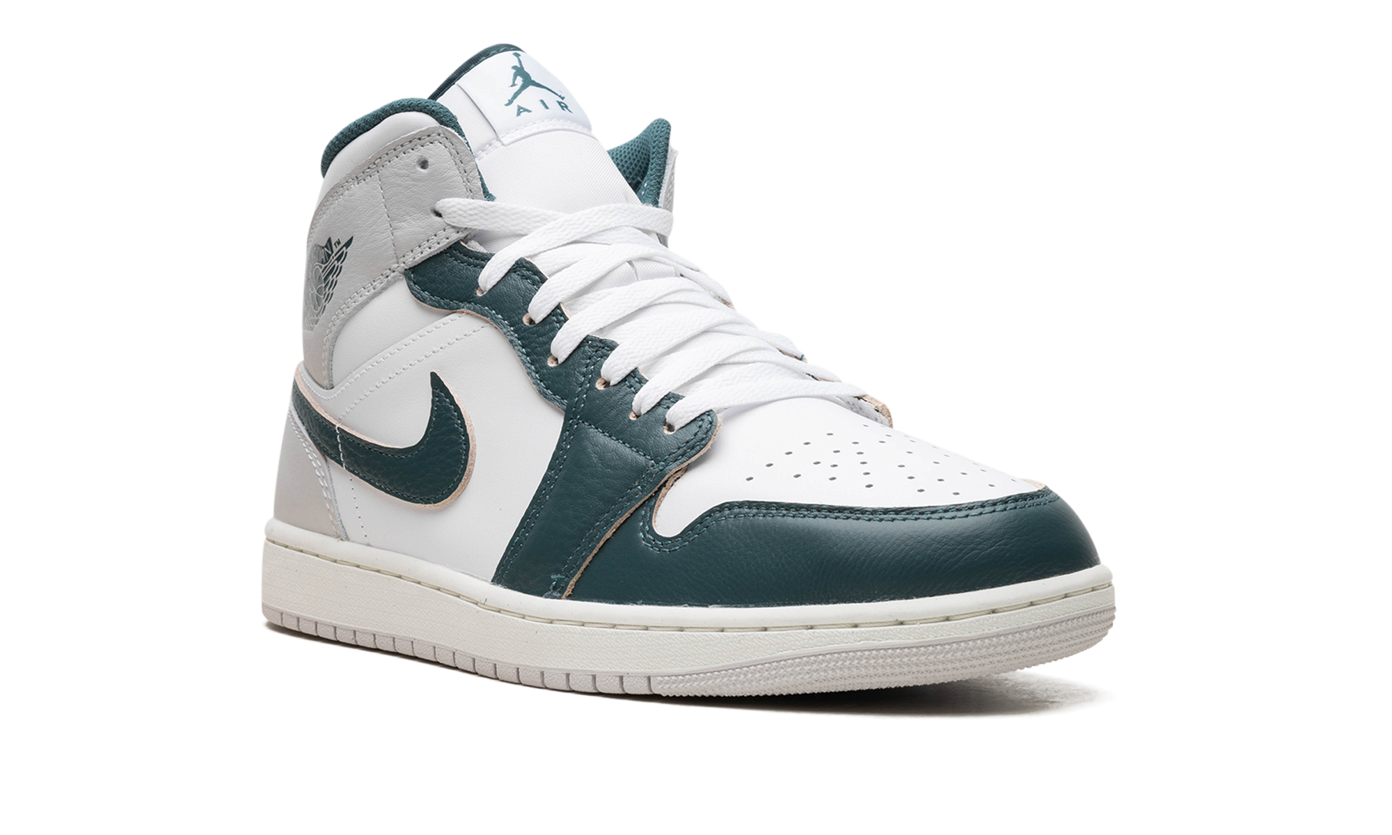 jordan 1 mid se oxidized green+FQ7720-103+diagnol right view