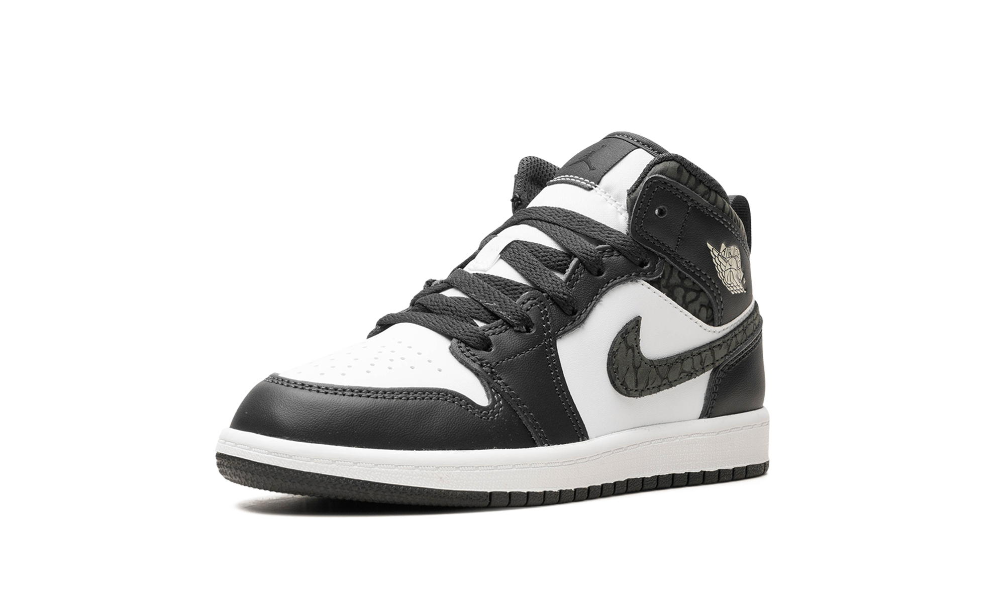 jordan 1 mid se panda elephant ps+FB9910-001+left diagnol single view