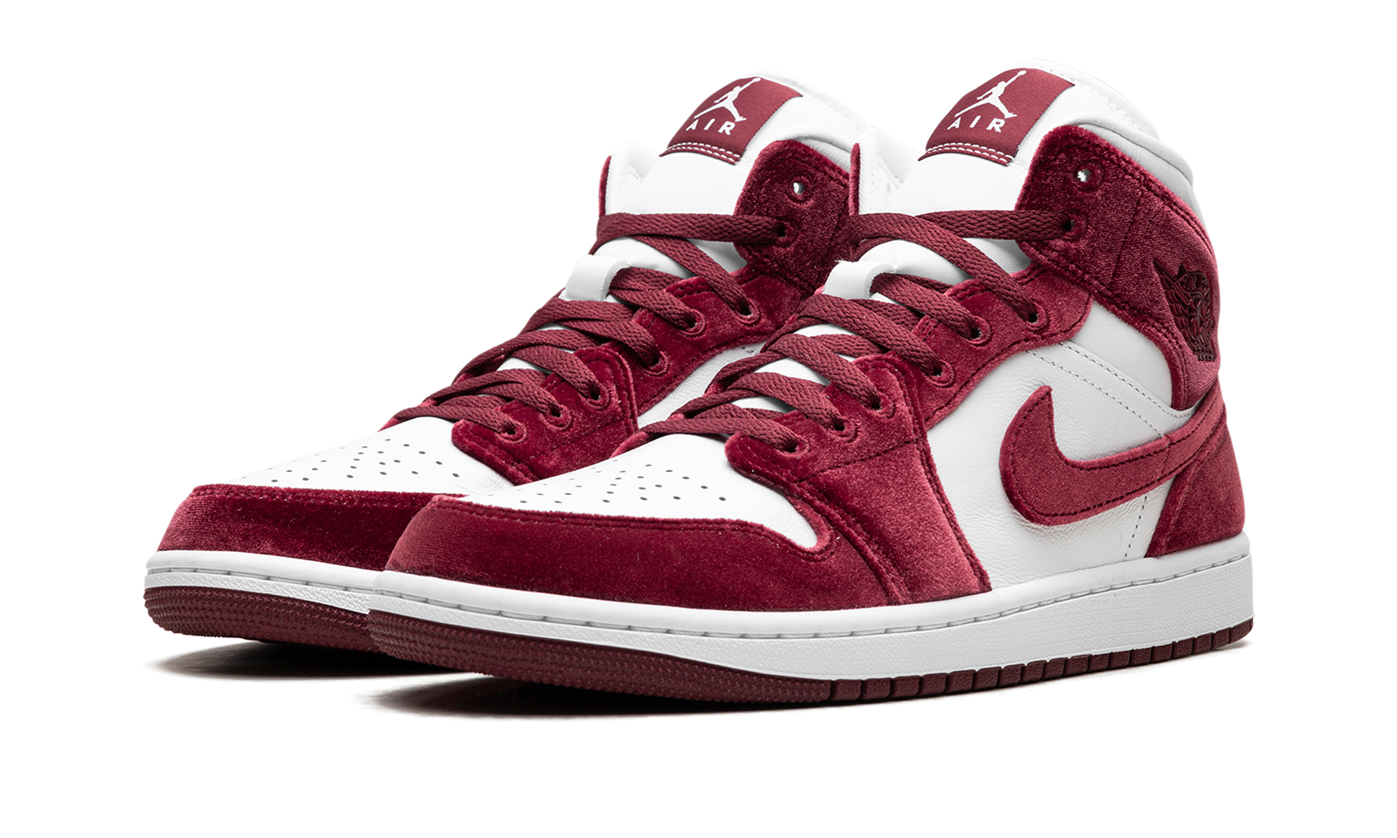 jordan 1 mid se red velvet women s+FZ3334-100+diagnol left view
