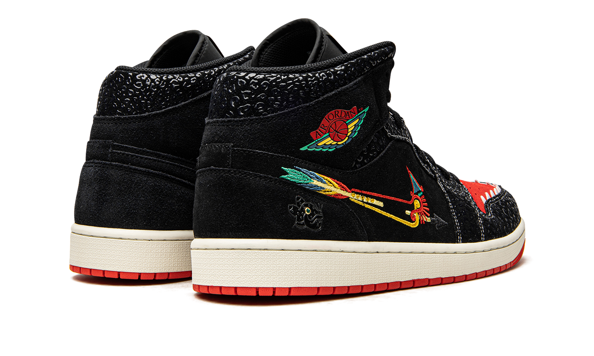 jordan 1 mid se siempre familia+DN4904-001+diagnol right behind view
