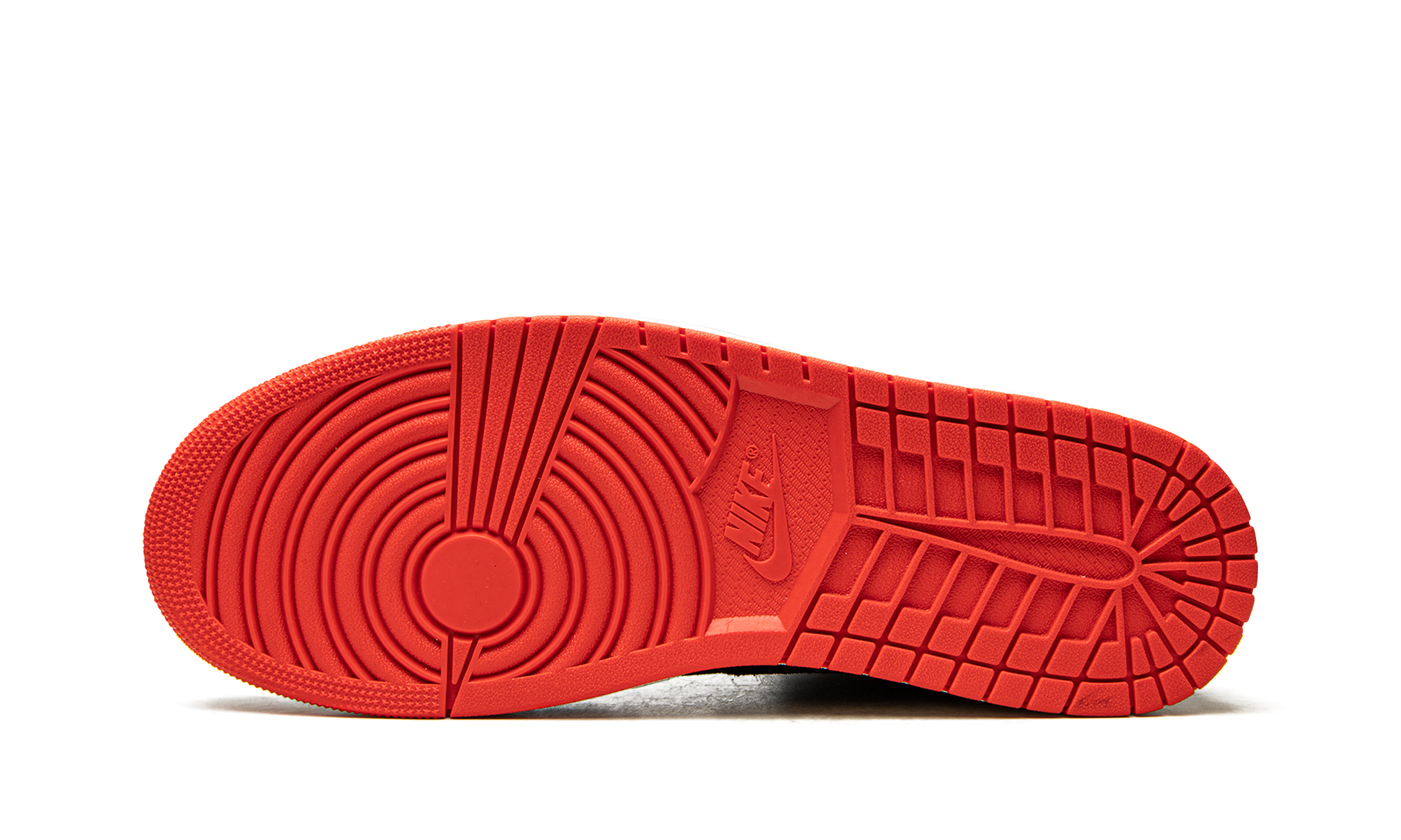 jordan 1 mid se siempre familia+DN4904-001+bottom view