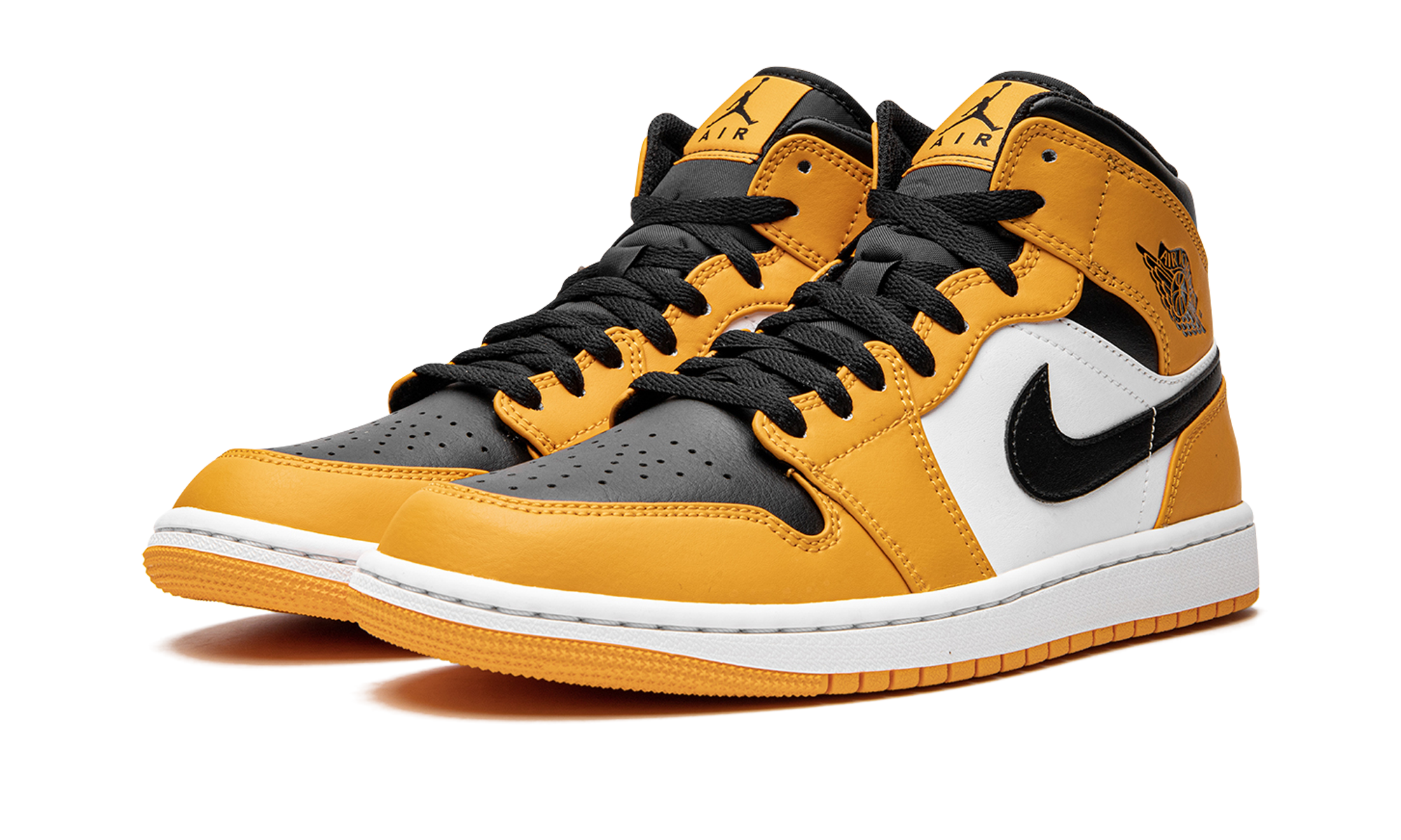 jordan 1 mid taxi+554724-701+diagnol left view