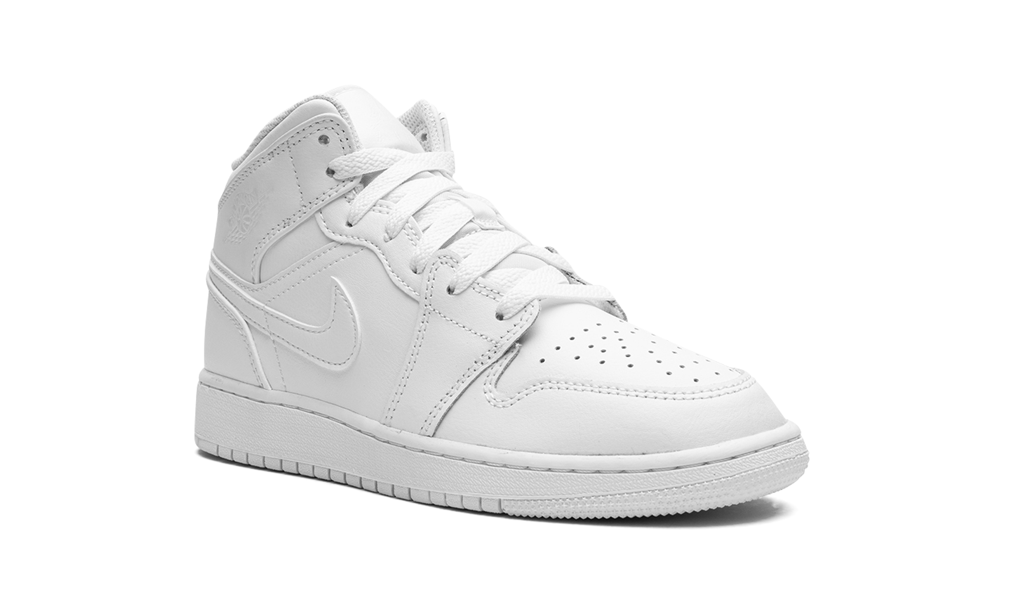 jordan 1 mid triple white 2023 gs+554725-136+diagnol right view
