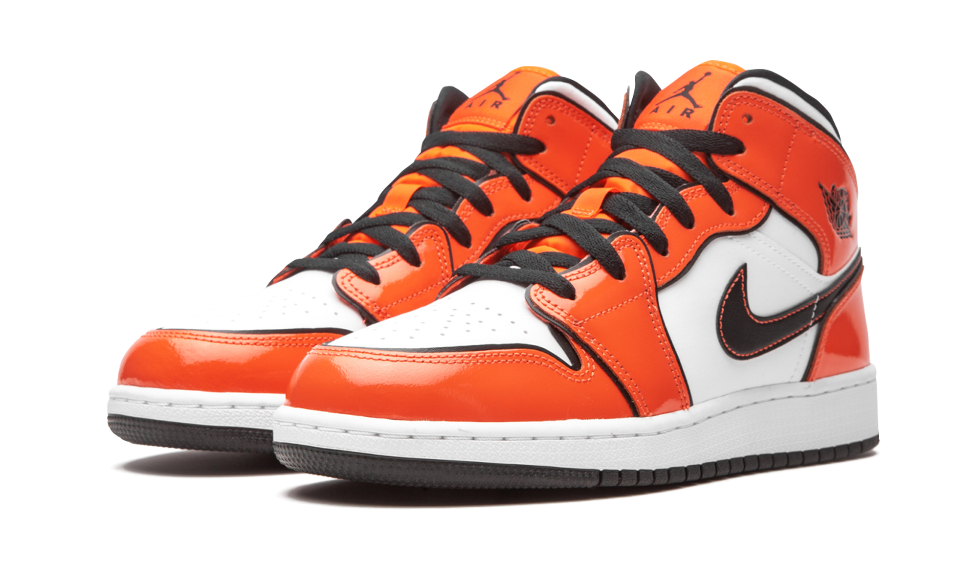 jordan 1 mid turf orange gs+BQ6931-802+diagnol left view