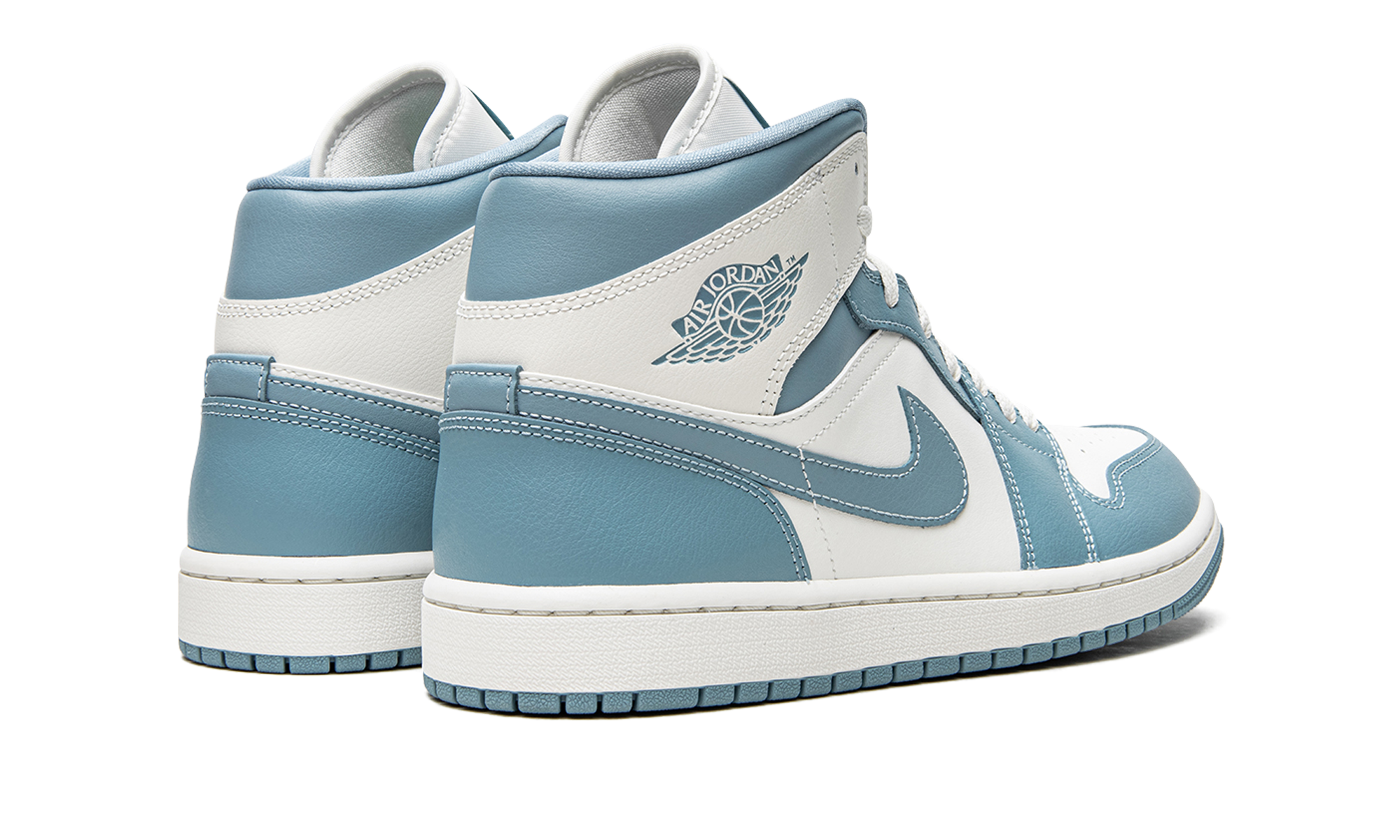 jordan 1 mid unc 2022 women s+BQ6472-141+diagnol right behind view