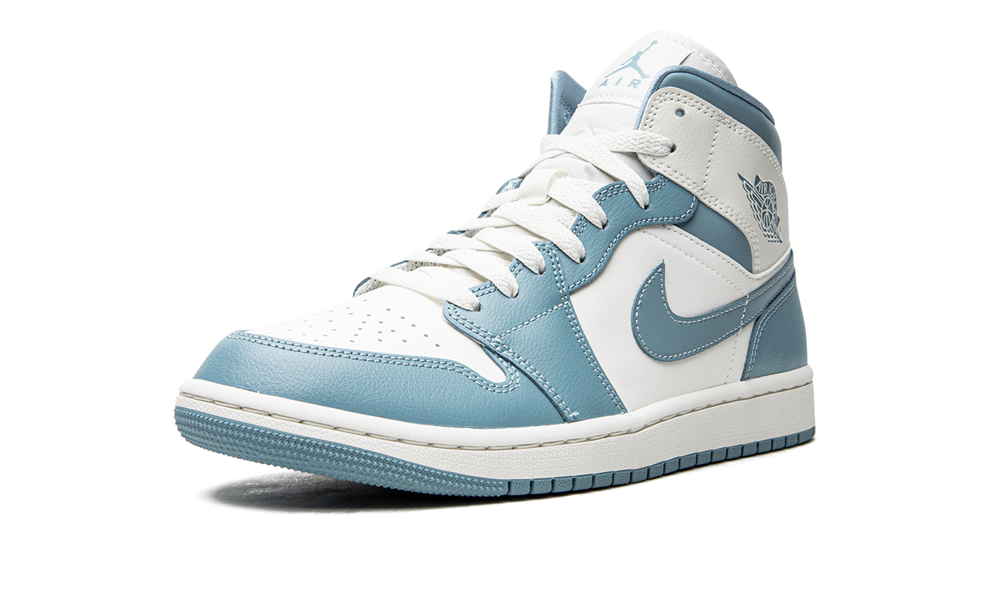 jordan 1 mid unc 2022 women s+BQ6472-141+left diagnol single view