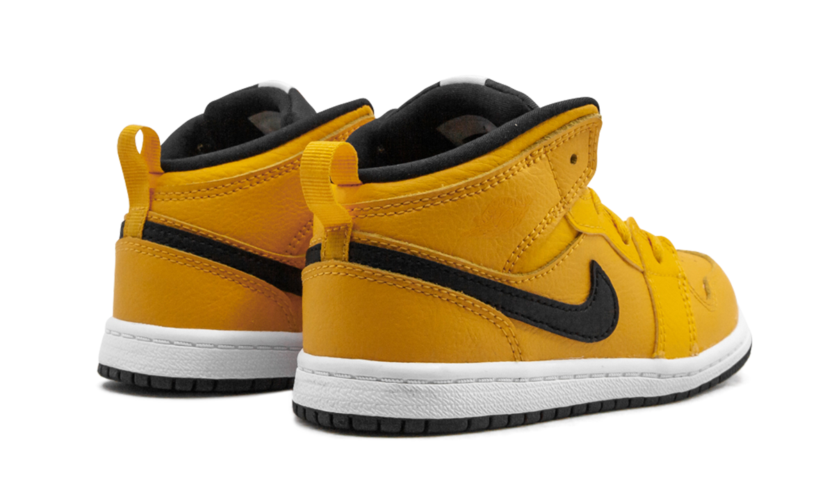 jordan 1 mid university gold black td+640735-700+diagnol right behind view