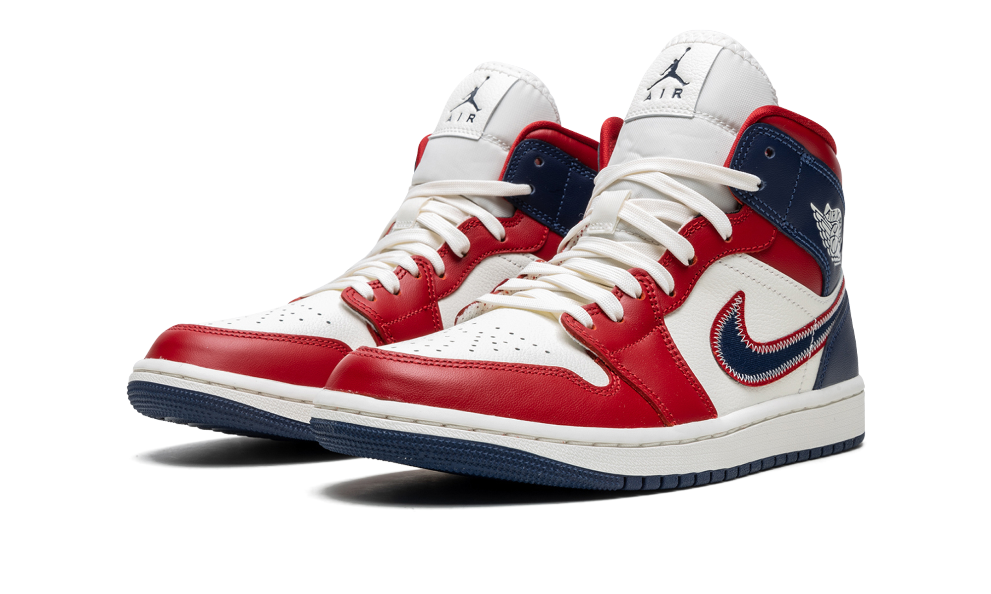 jordan 1 mid usa 2022 women s+DQ7648-600+diagnol left view