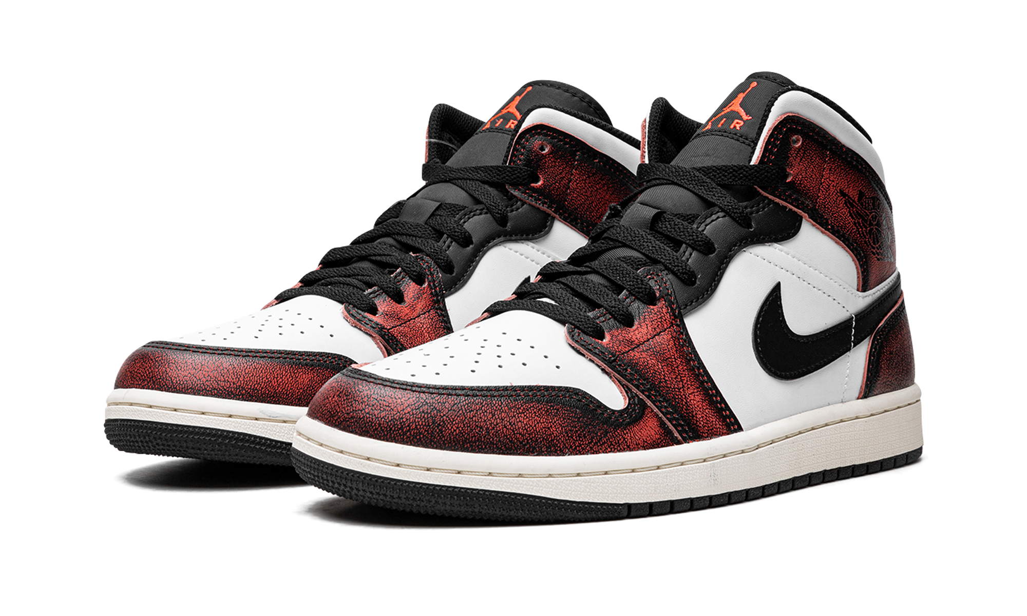jordan 1 mid wear away chicago+DV9565-006+diagnol left view