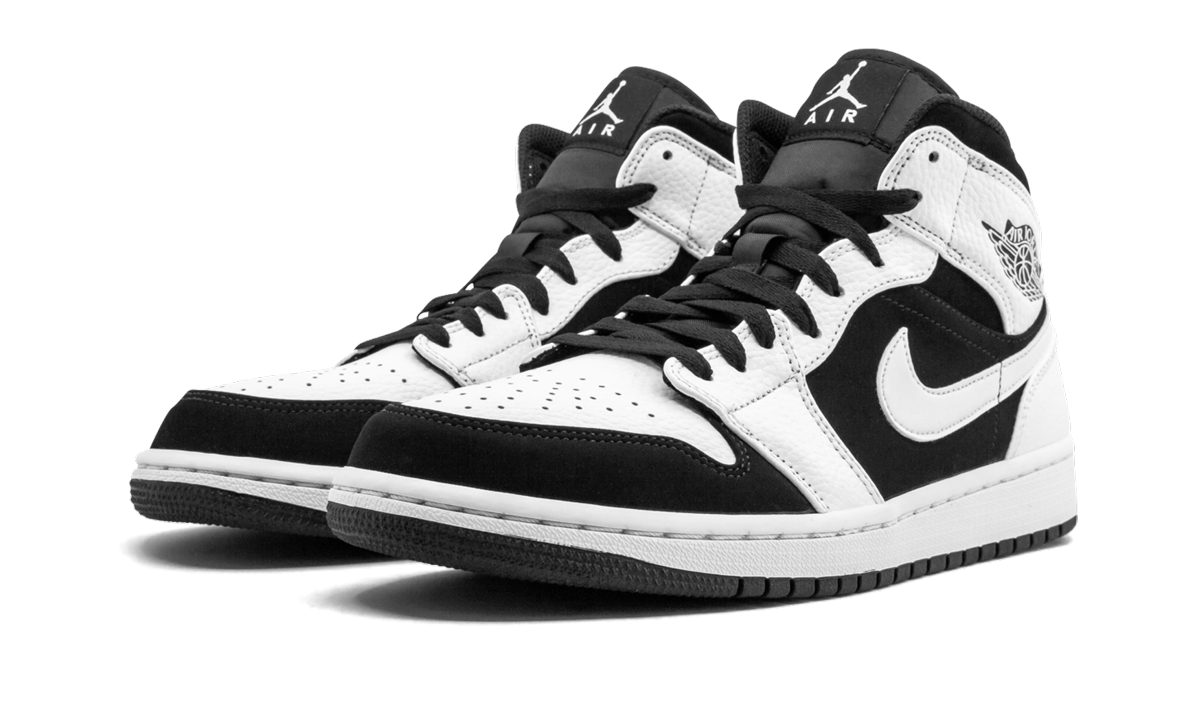 jordan 1 mid white black+554724-113+diagnol left view