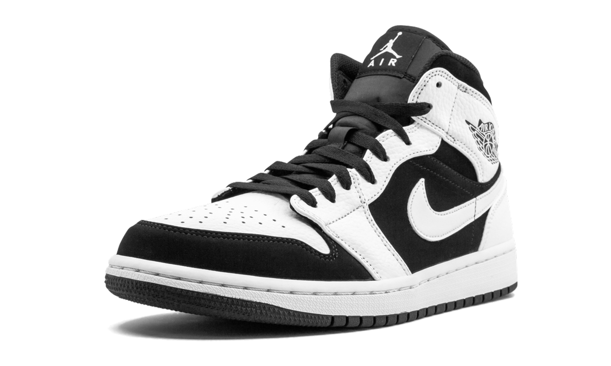 jordan 1 mid white black+554724-113+left diagnol single view