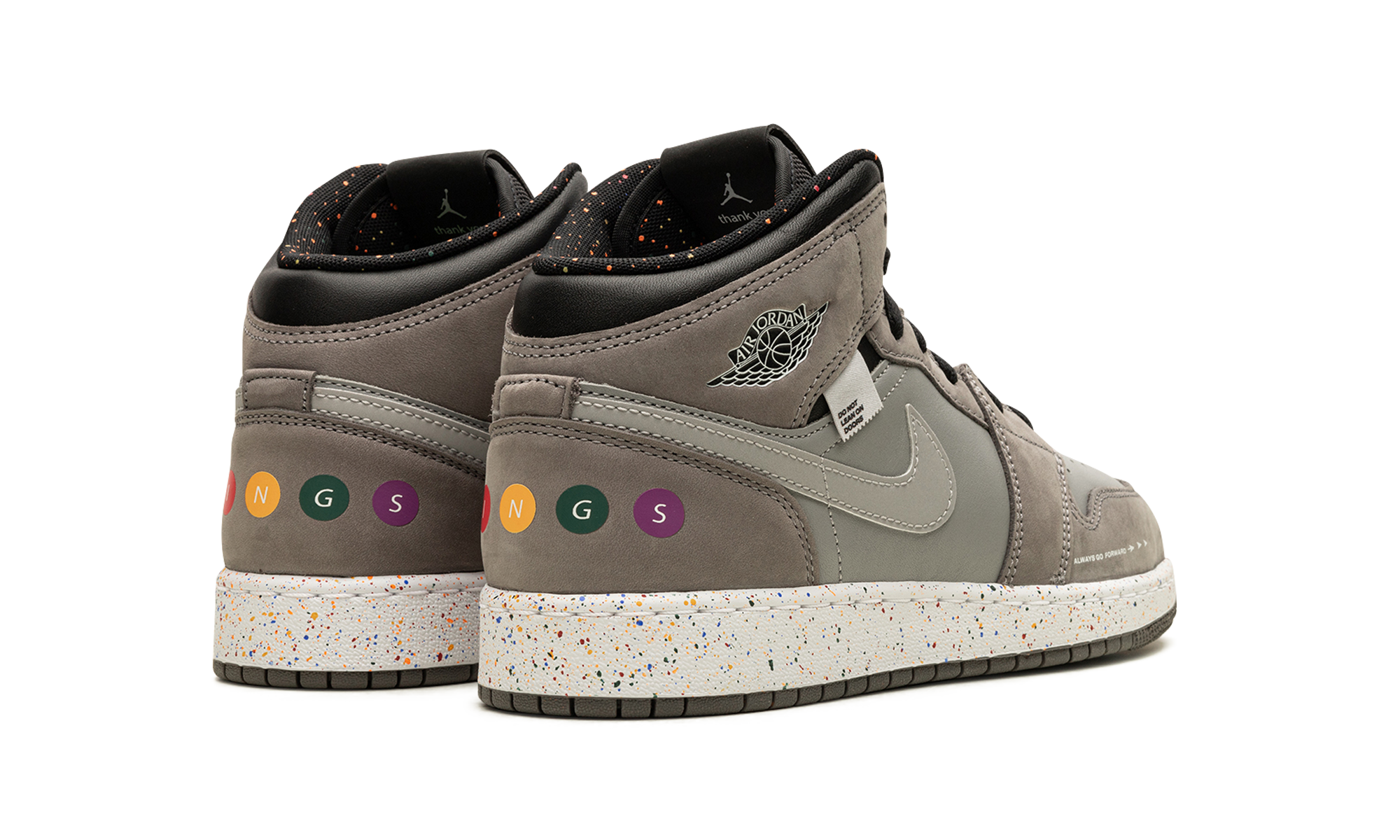 jordan 1 mid wings nyc subway gs+FZ1209-001+diagnol right behind view